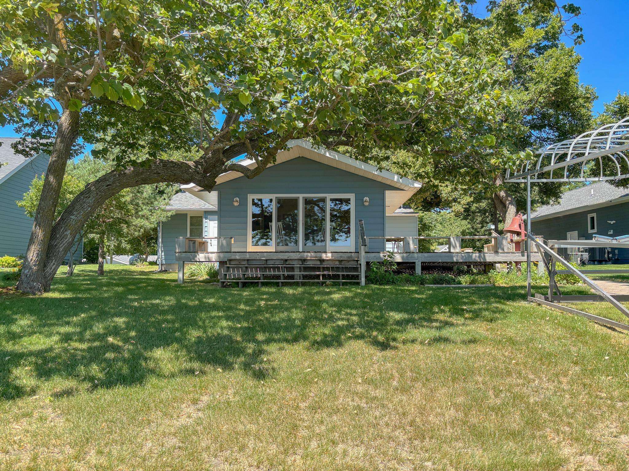 26892 Mar Tee Beach RD, Battle Lake, MN 56515