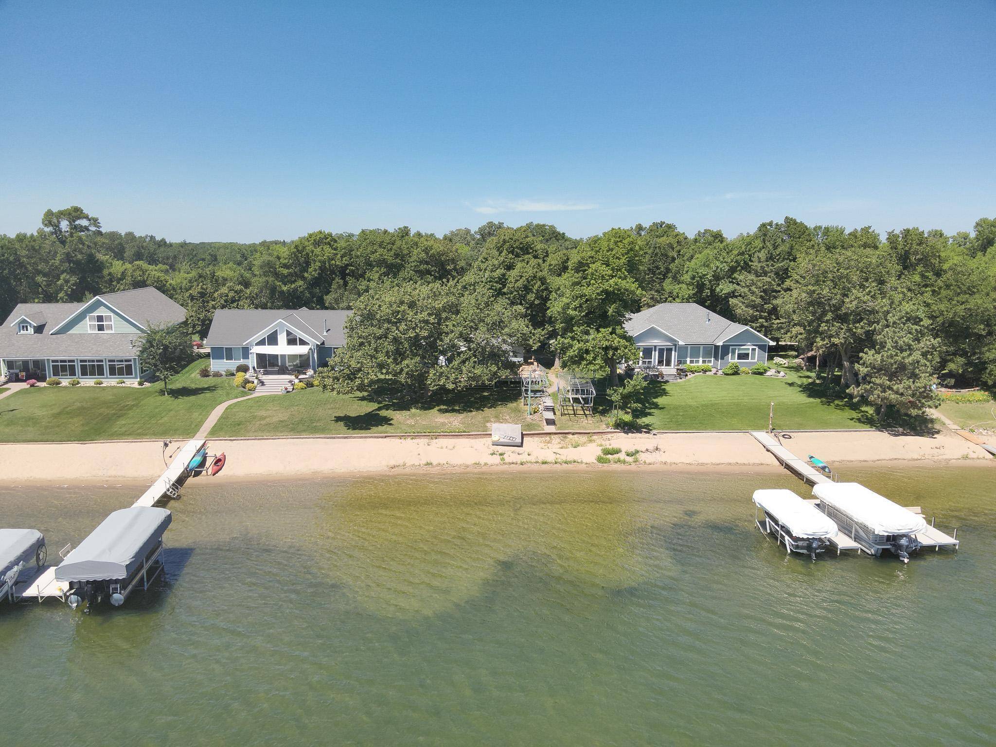 26892 Mar Tee Beach RD, Battle Lake, MN 56515
