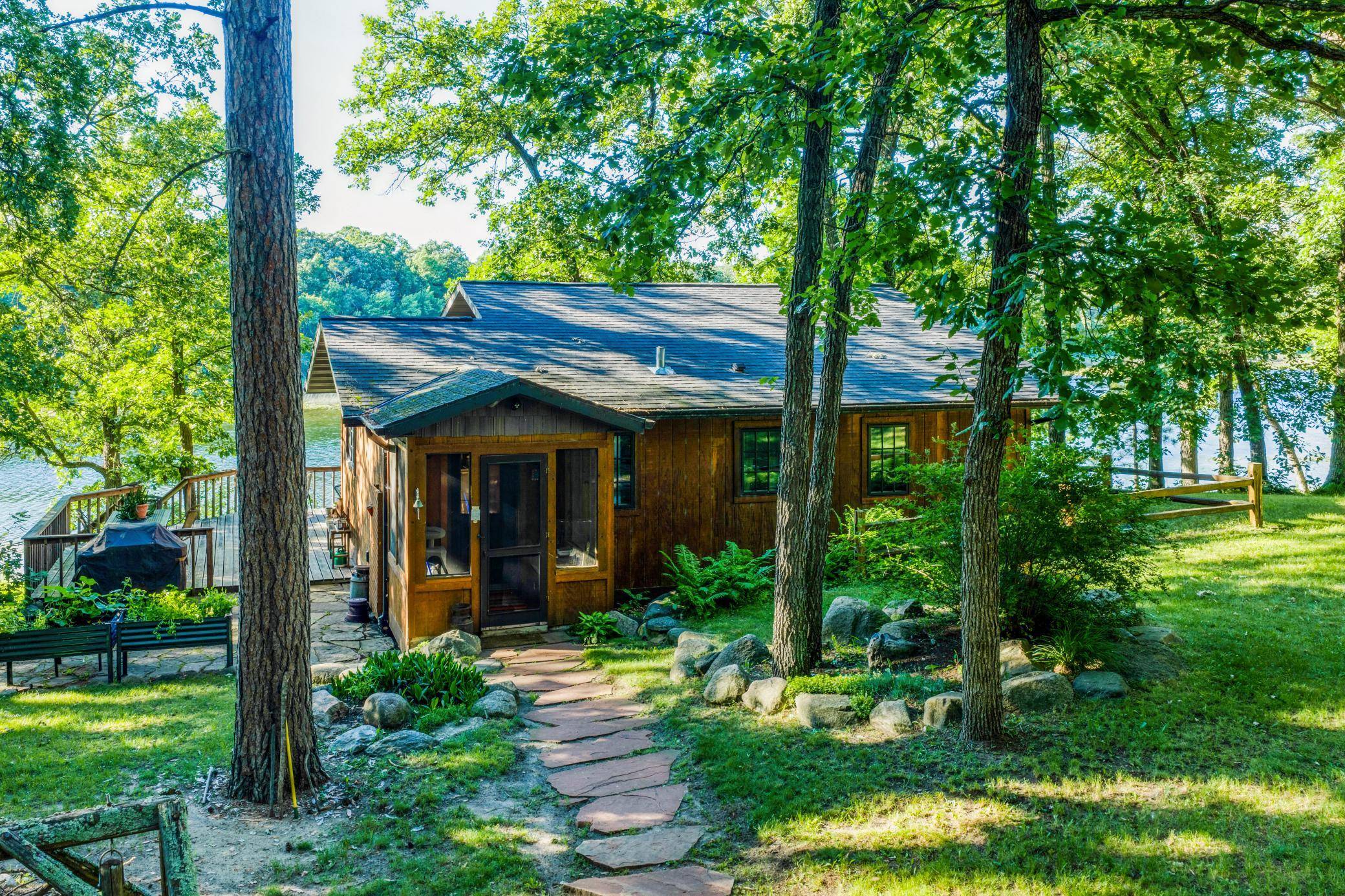 13329 Book TRL, Menahga, MN 56464