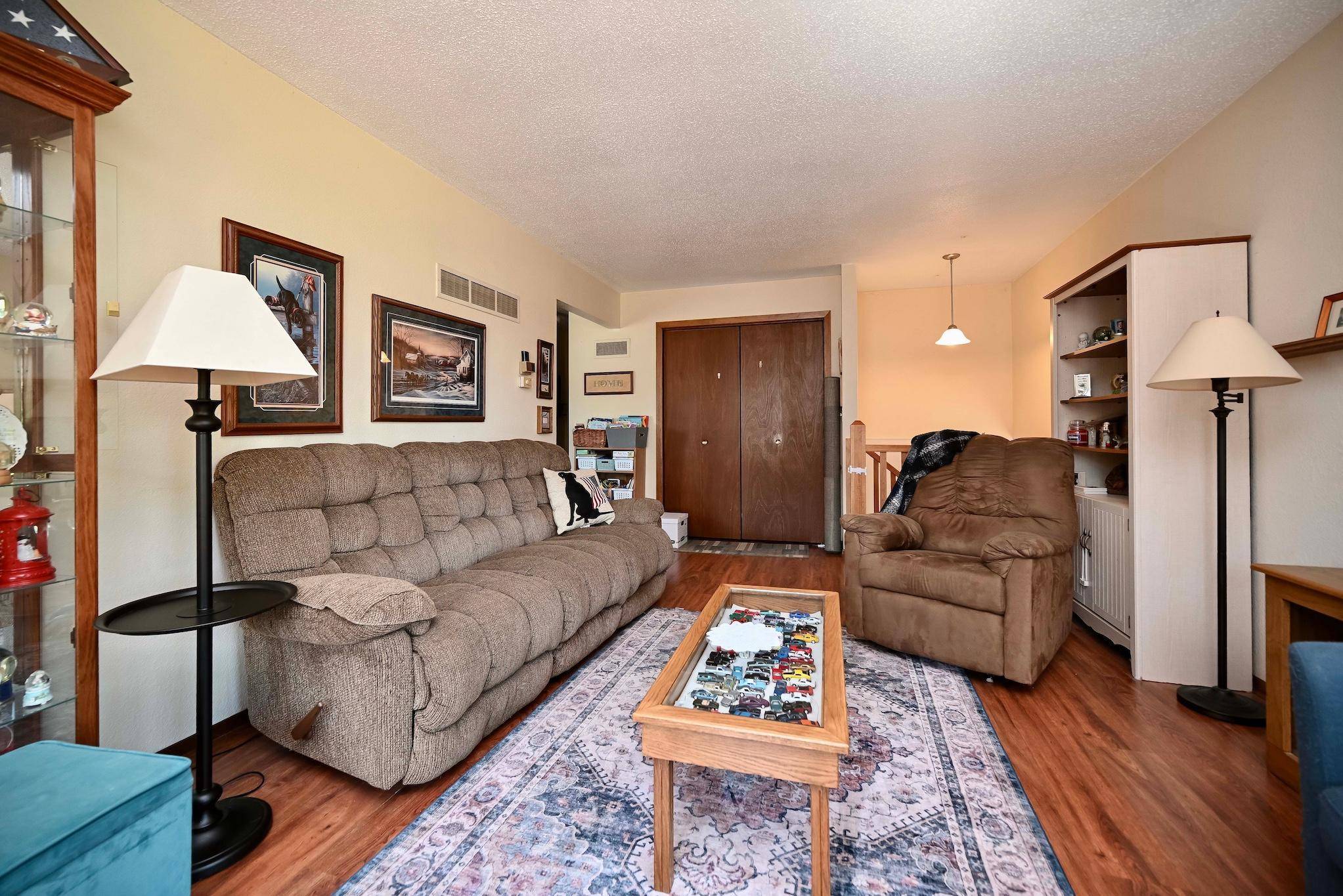 49 E 2nd ST, Buffalo City, WI 54622