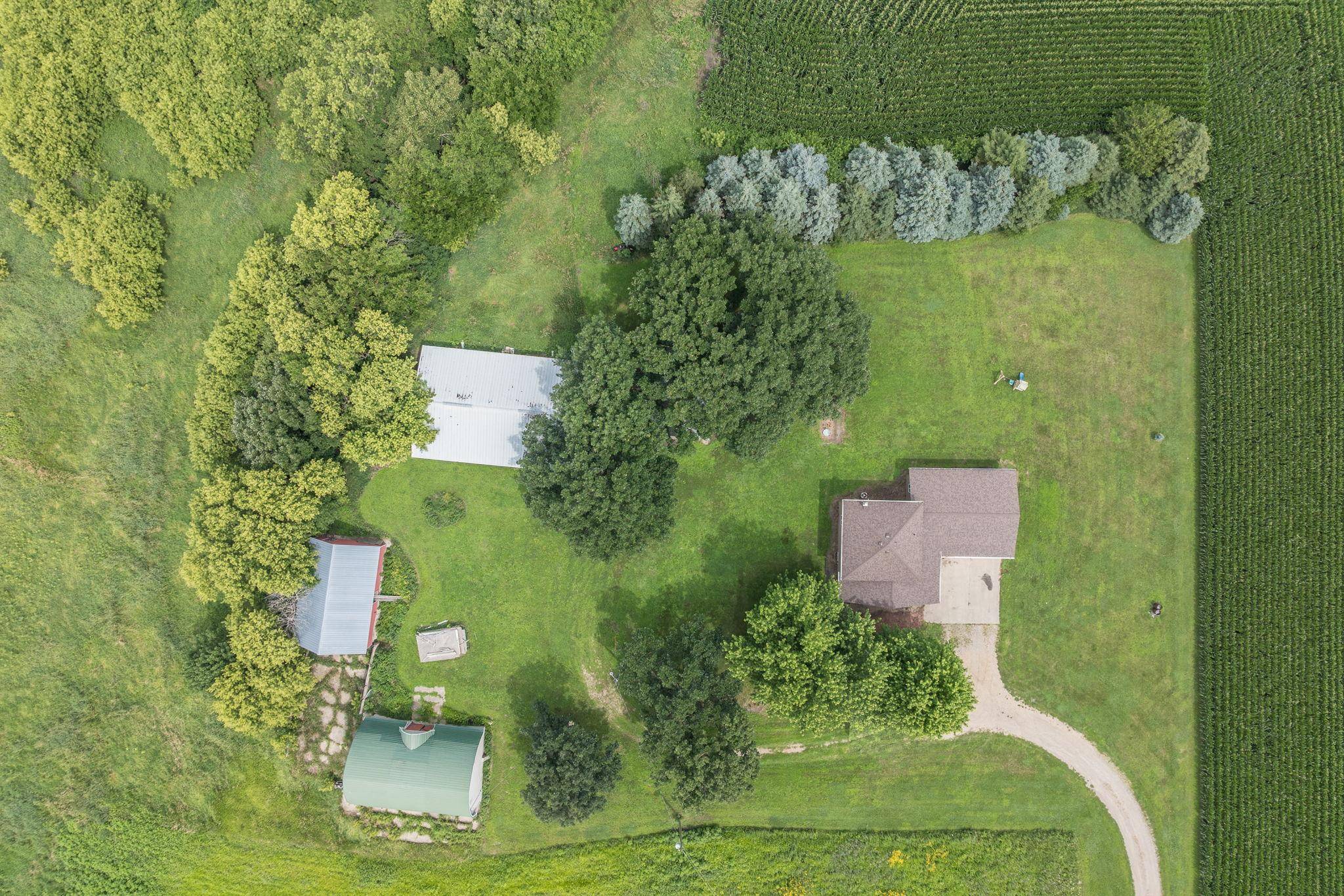 205 232nd AVE, Fairmont, MN 56031