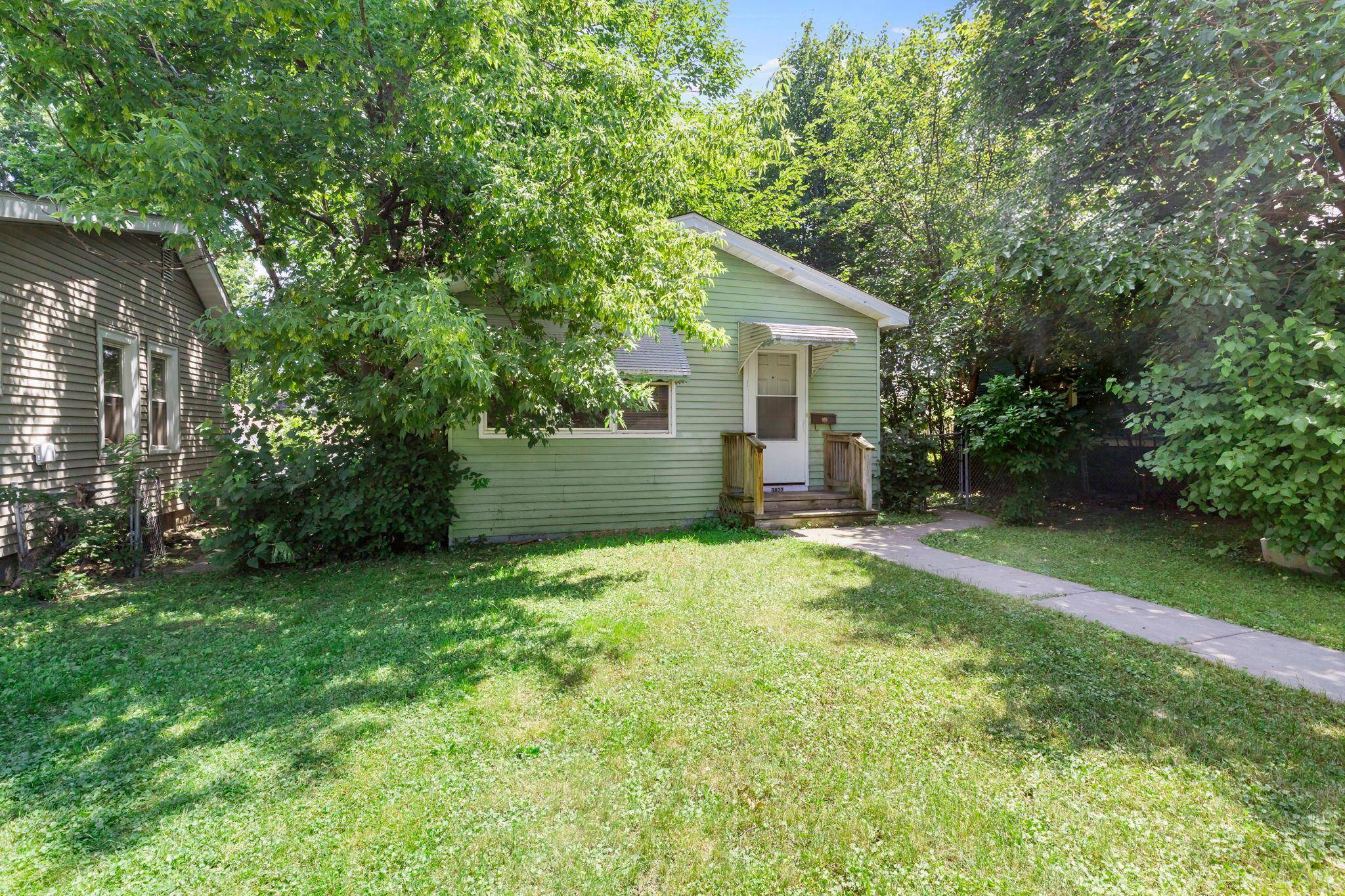 3822 Dupont AVE N, Minneapolis, MN 55412