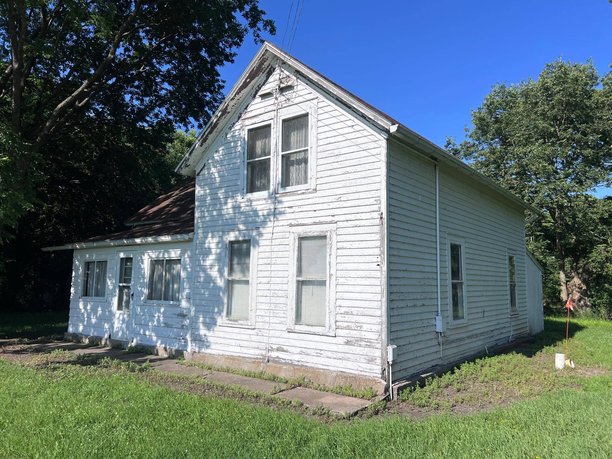 30683 ST HWY 7, Beardsley, MN 56225