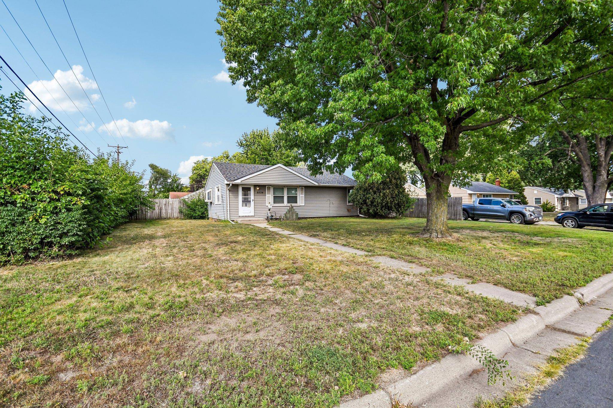 8534 Park AVE S, Bloomington, MN 55420