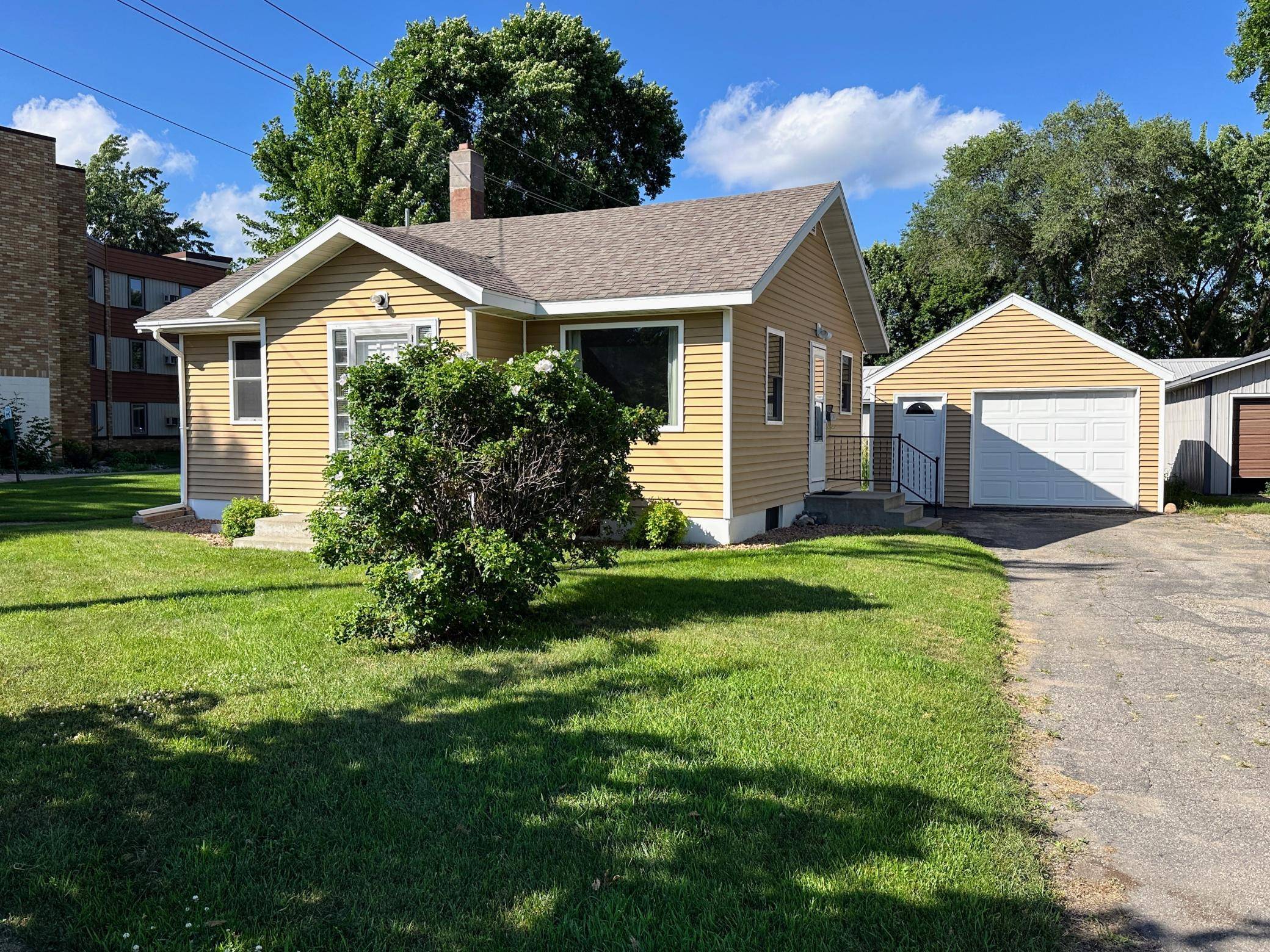 223 3rd ST SE, Perham, MN 56573