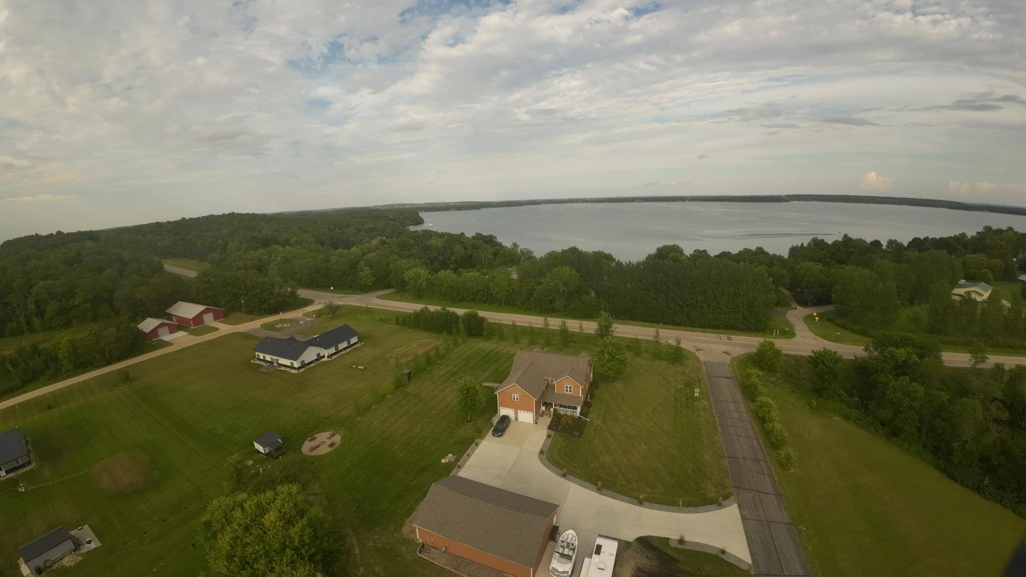 15476 Trillium TRL, Lake Park, MN 56554