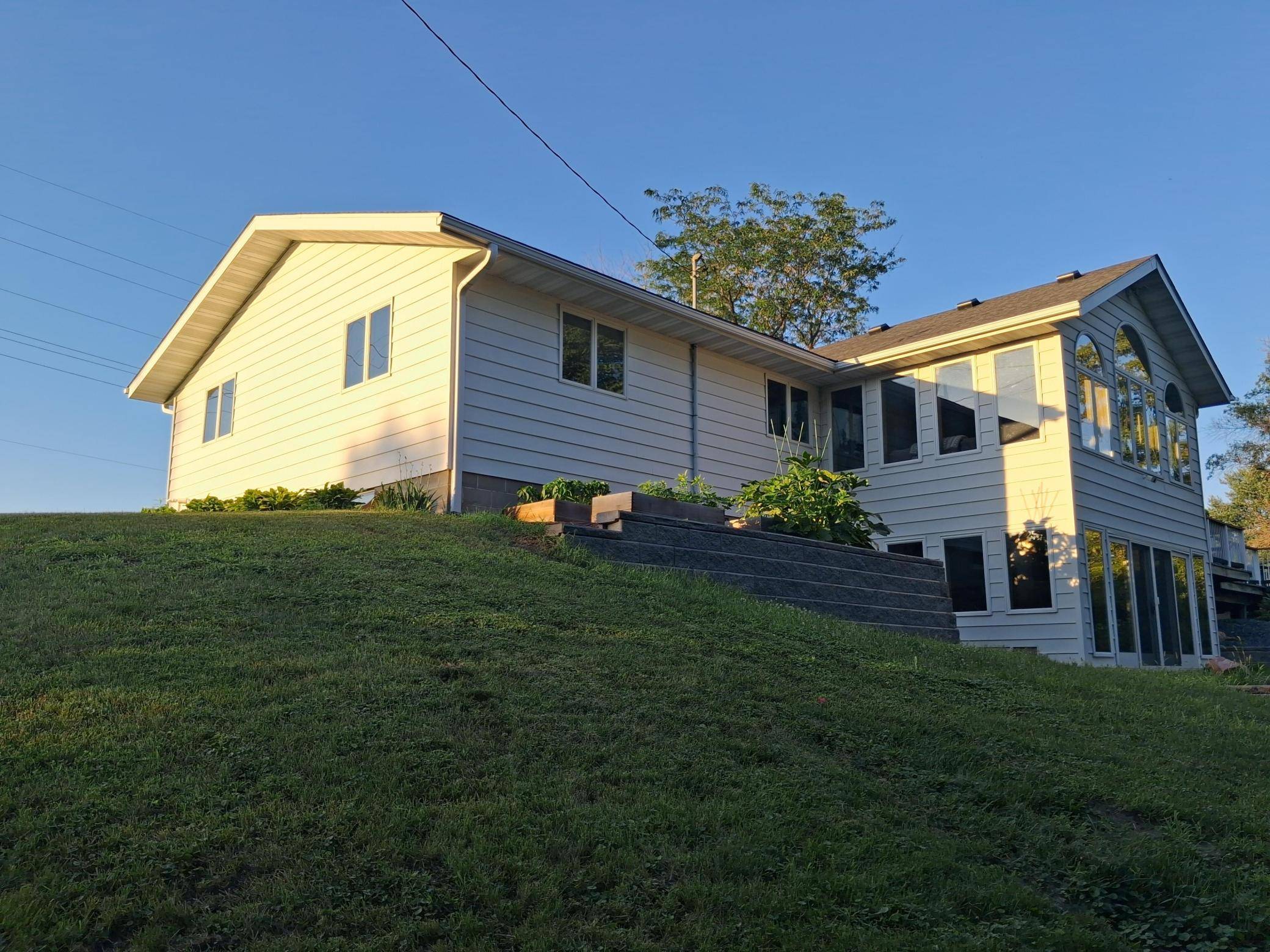 5840 Highway 19 BLVD, Cannon Falls, MN 55009