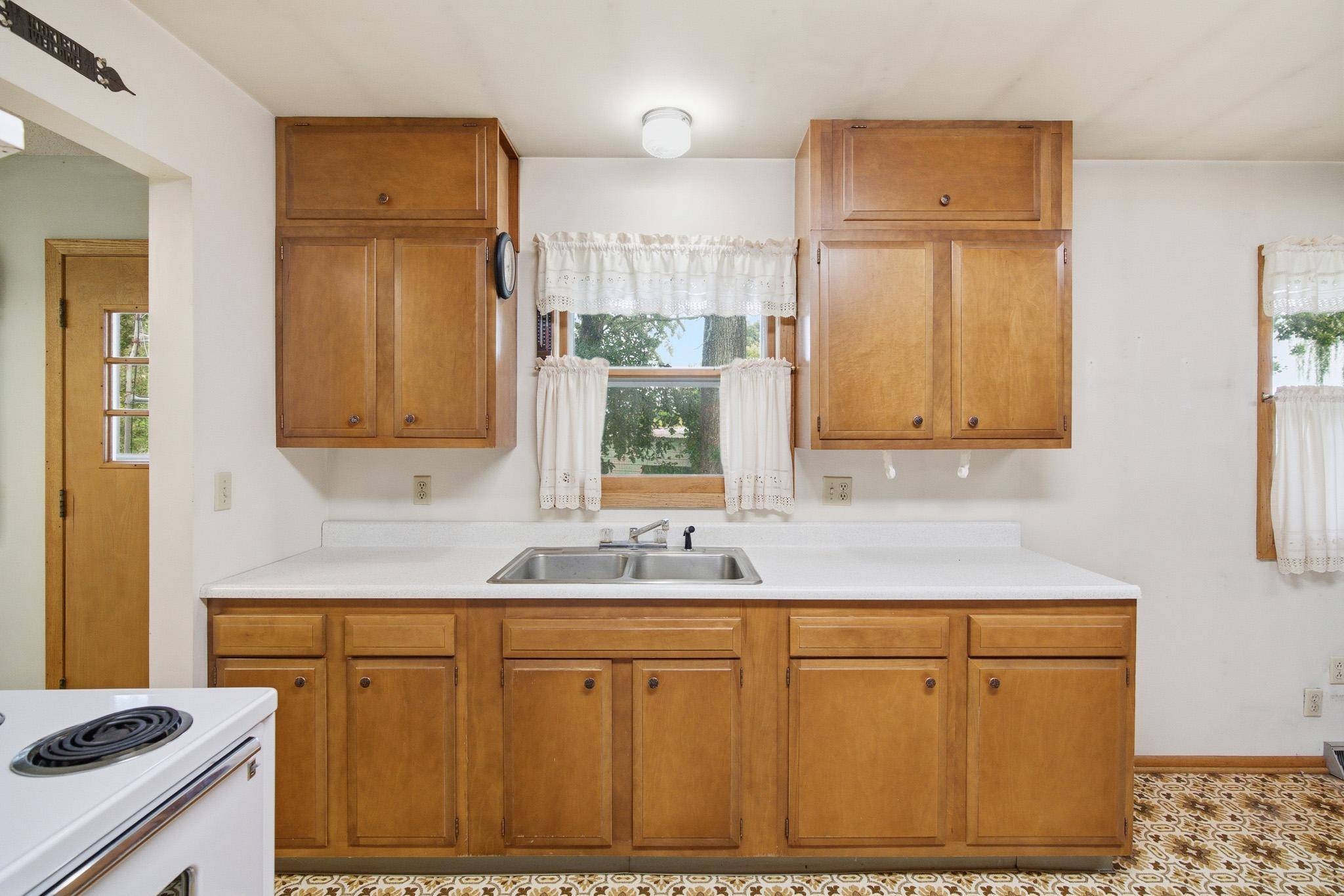 14771 295th AVE, Waseca, MN 56093