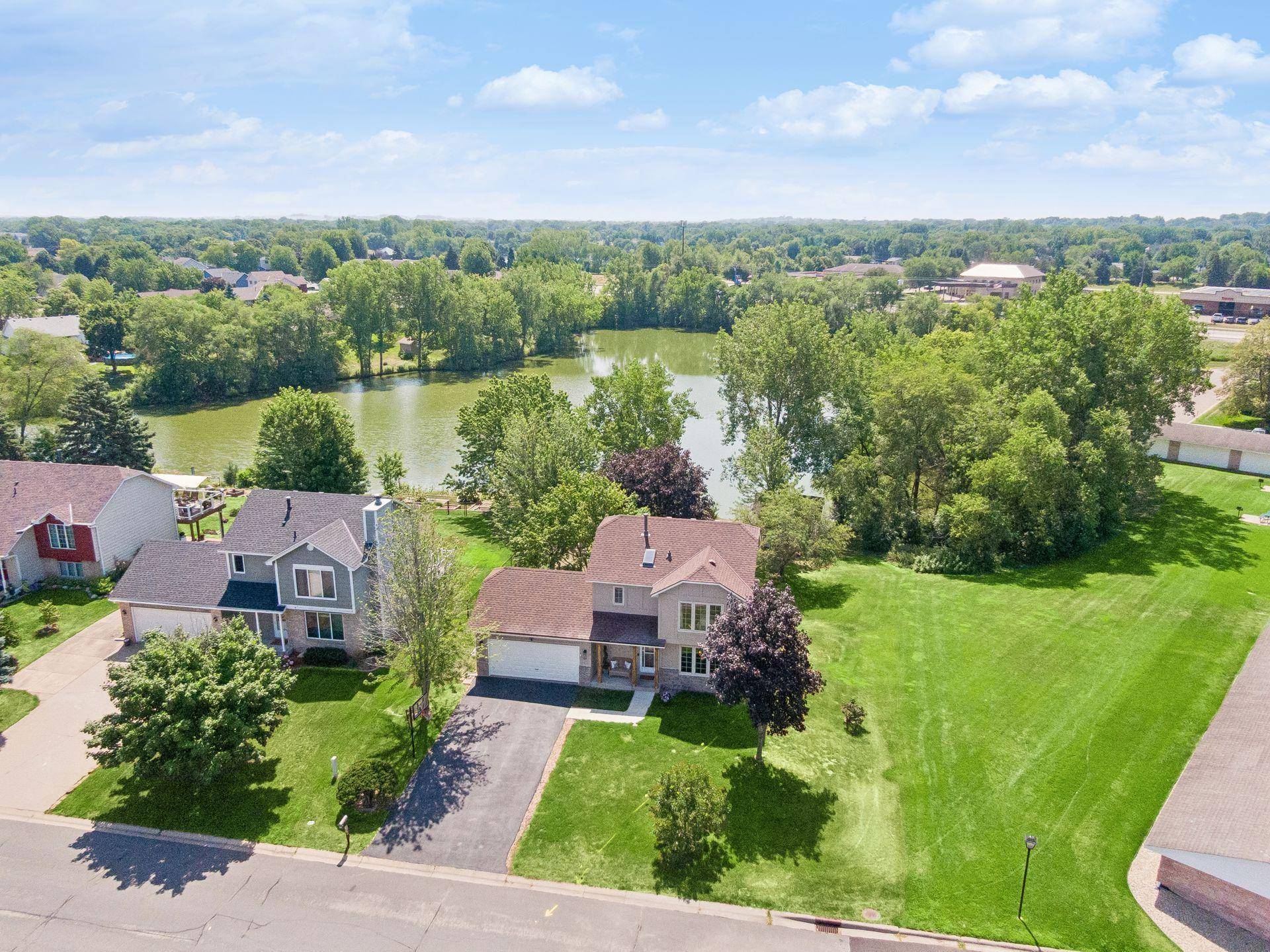 7370 158th ST W, Apple Valley, MN 55124