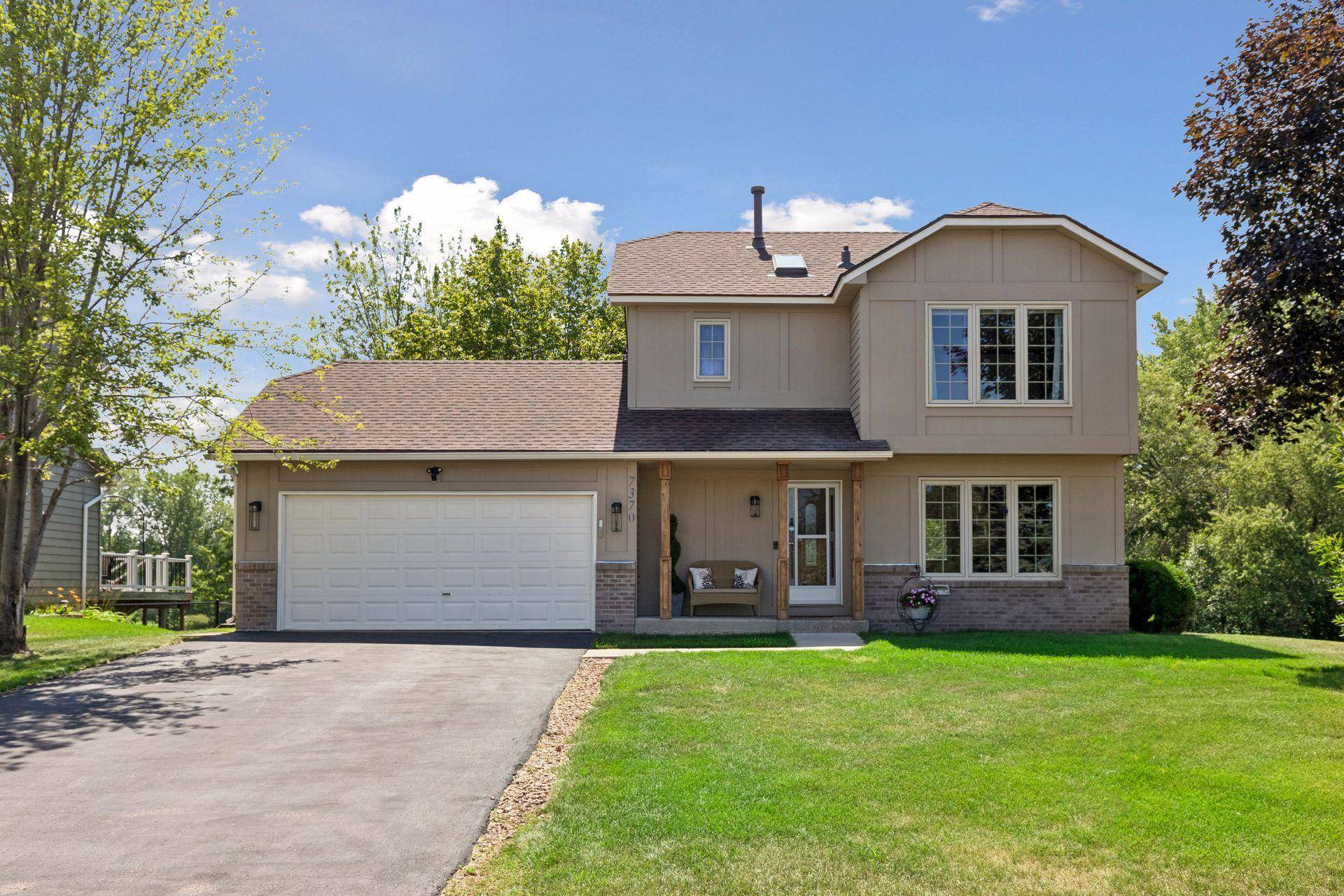 7370 158th ST W, Apple Valley, MN 55124