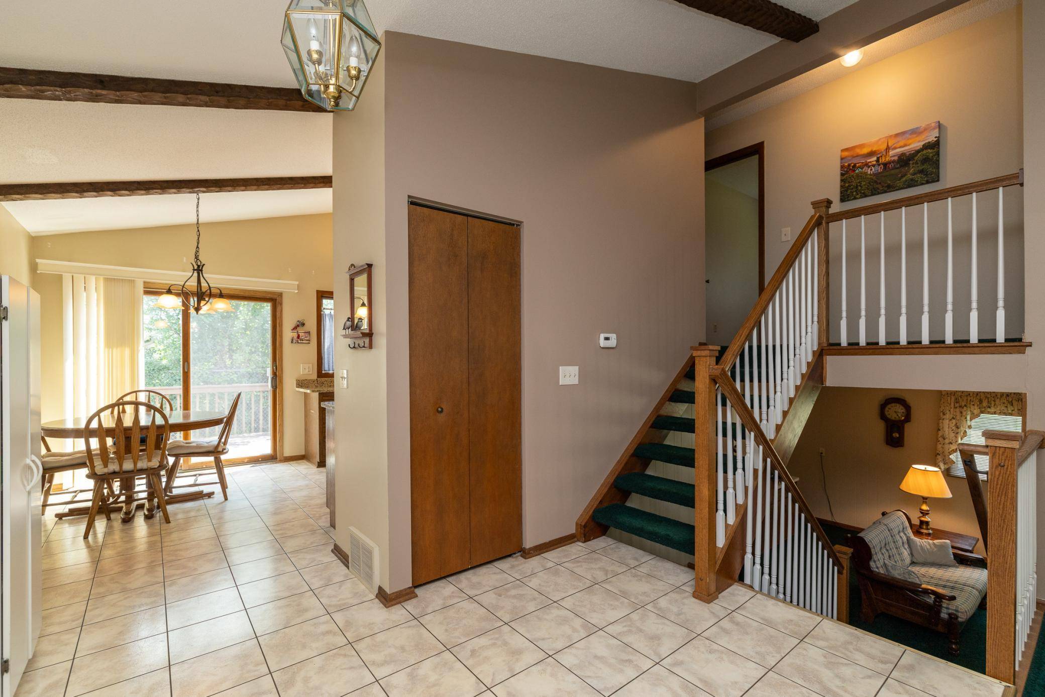 3139 Quarry CT, Eagan, MN 55121
