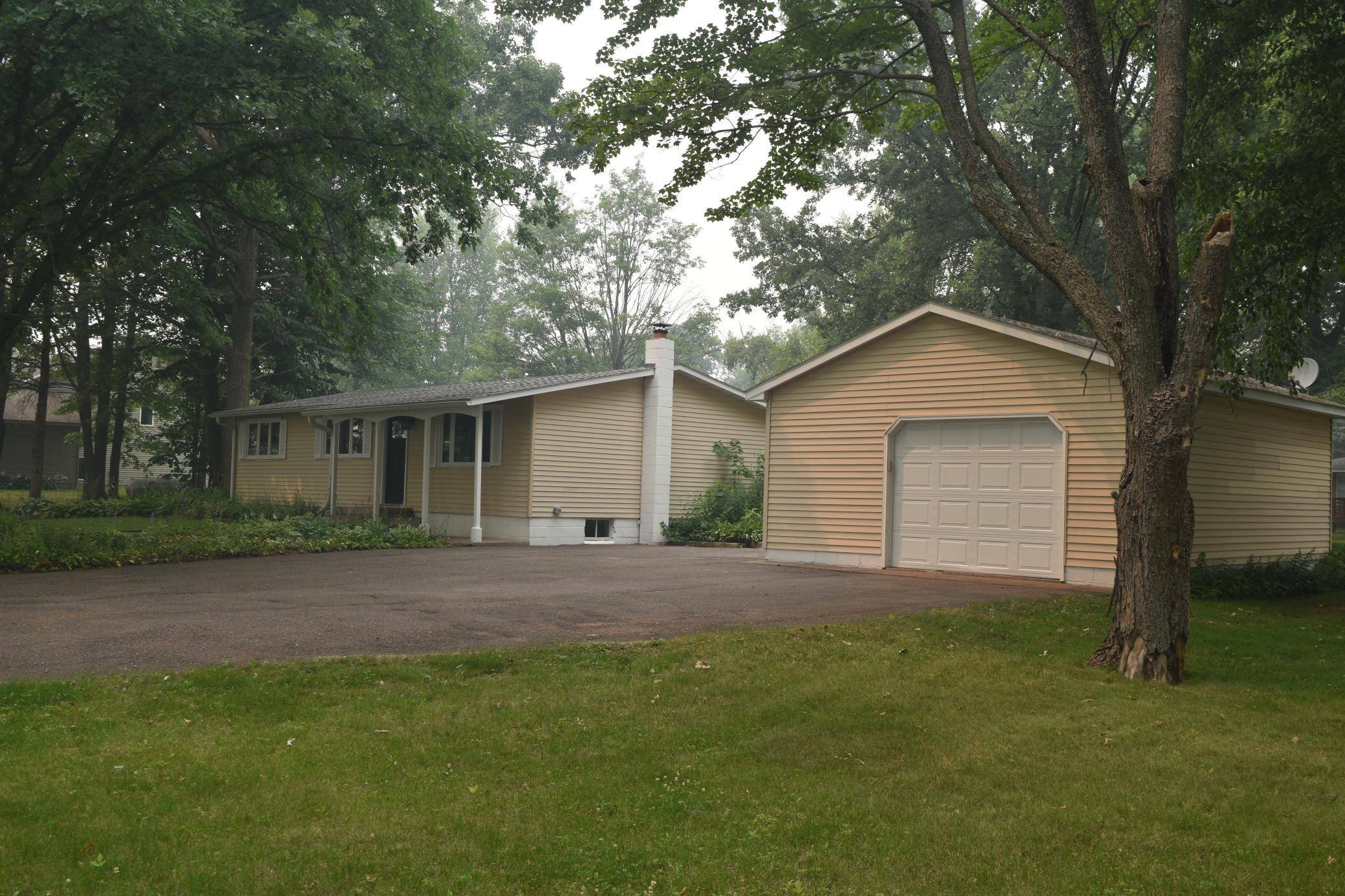 103 Carriage Hill DR, Hinckley, MN 55037