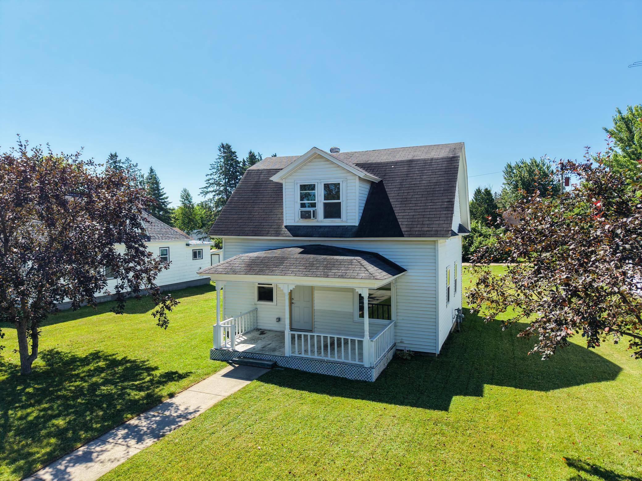 313 Minnesota AVE E, Sebeka, MN 56477
