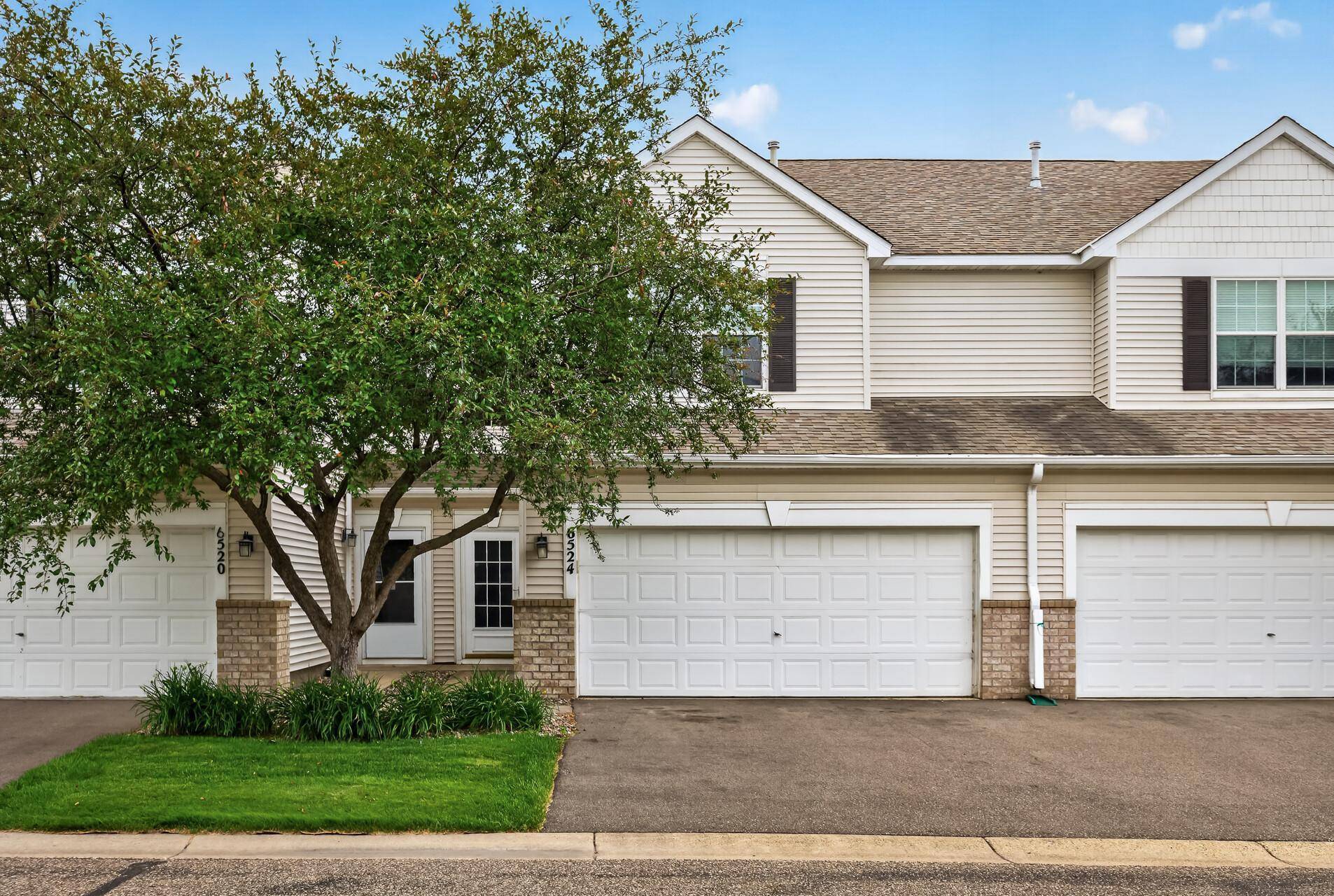 6524 154th ST W #107, Apple Valley, MN 55124