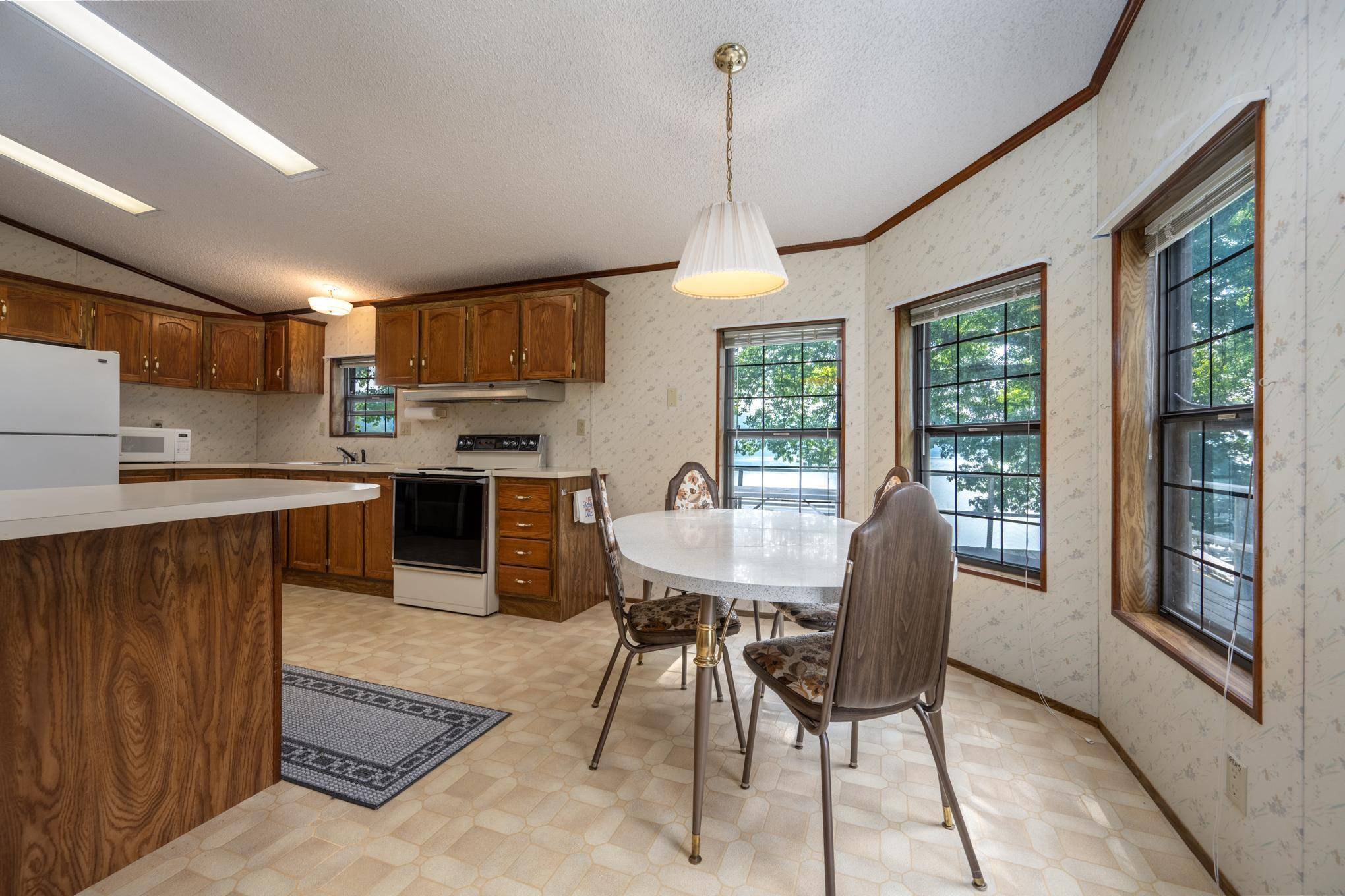 1602 168 ST, Centuria, WI 54824