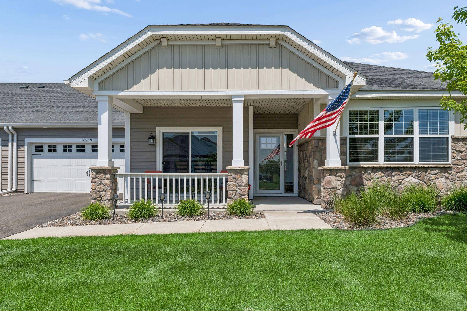 19520 Laurel CT, Maple Grove, MN 55311