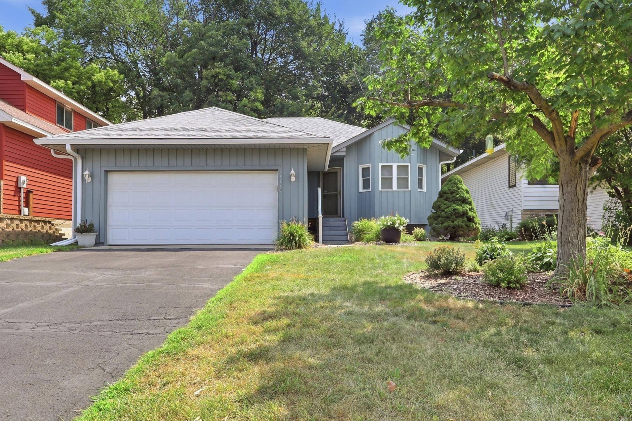 13150 Fordham CT, Apple Valley, MN 55124