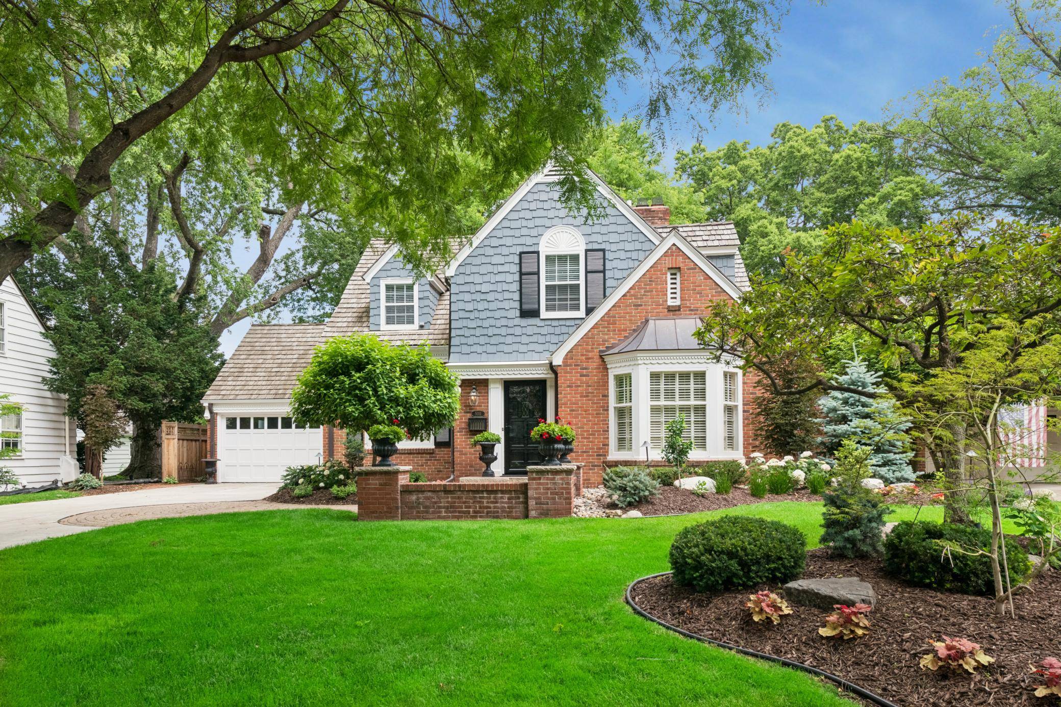 5011 Bruce AVE, Edina, MN 55424