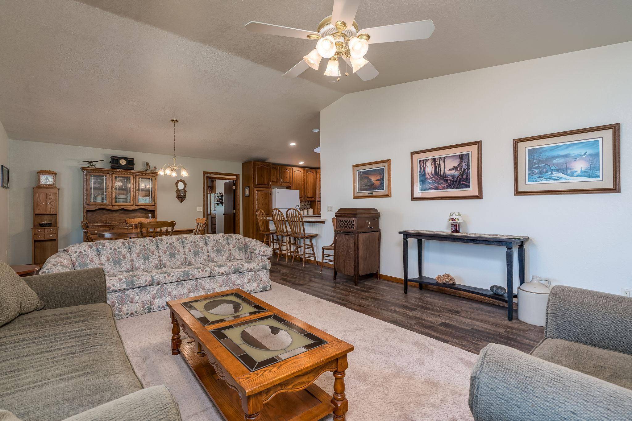 501 N Welco DR, Montgomery, MN 56069