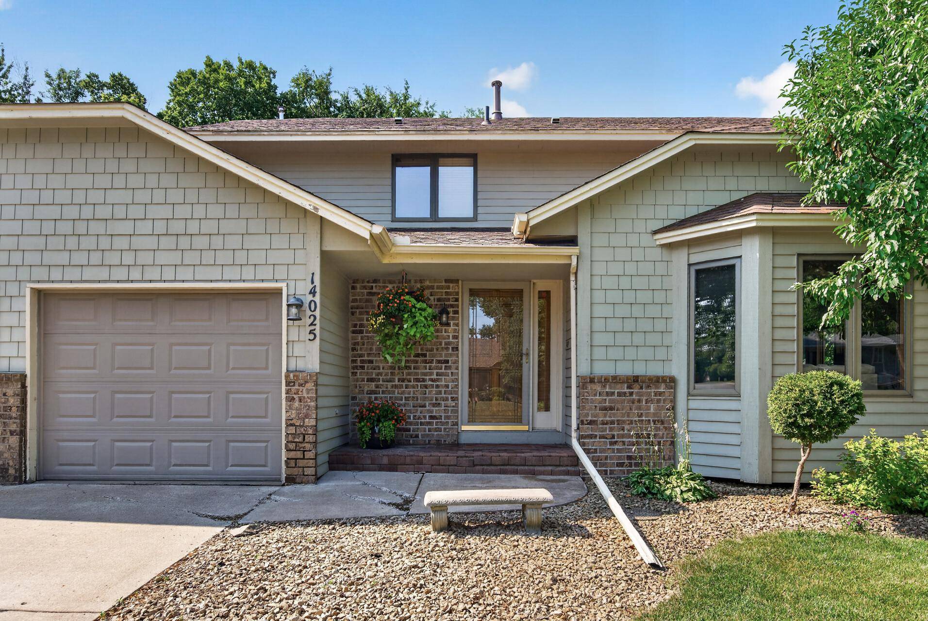 14025 87th AVE N, Maple Grove, MN 55369