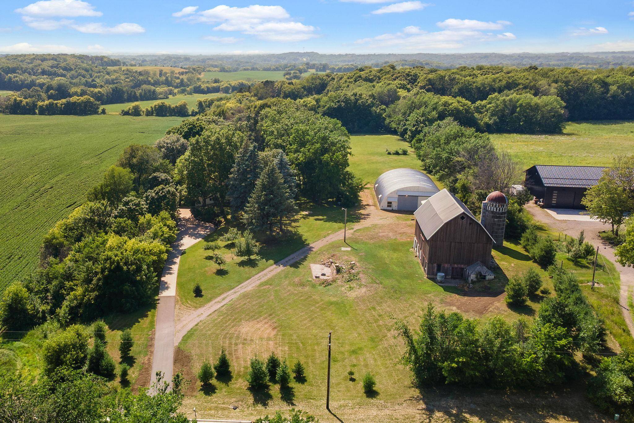 8315 Greenfield RD, Loretto, MN 55357