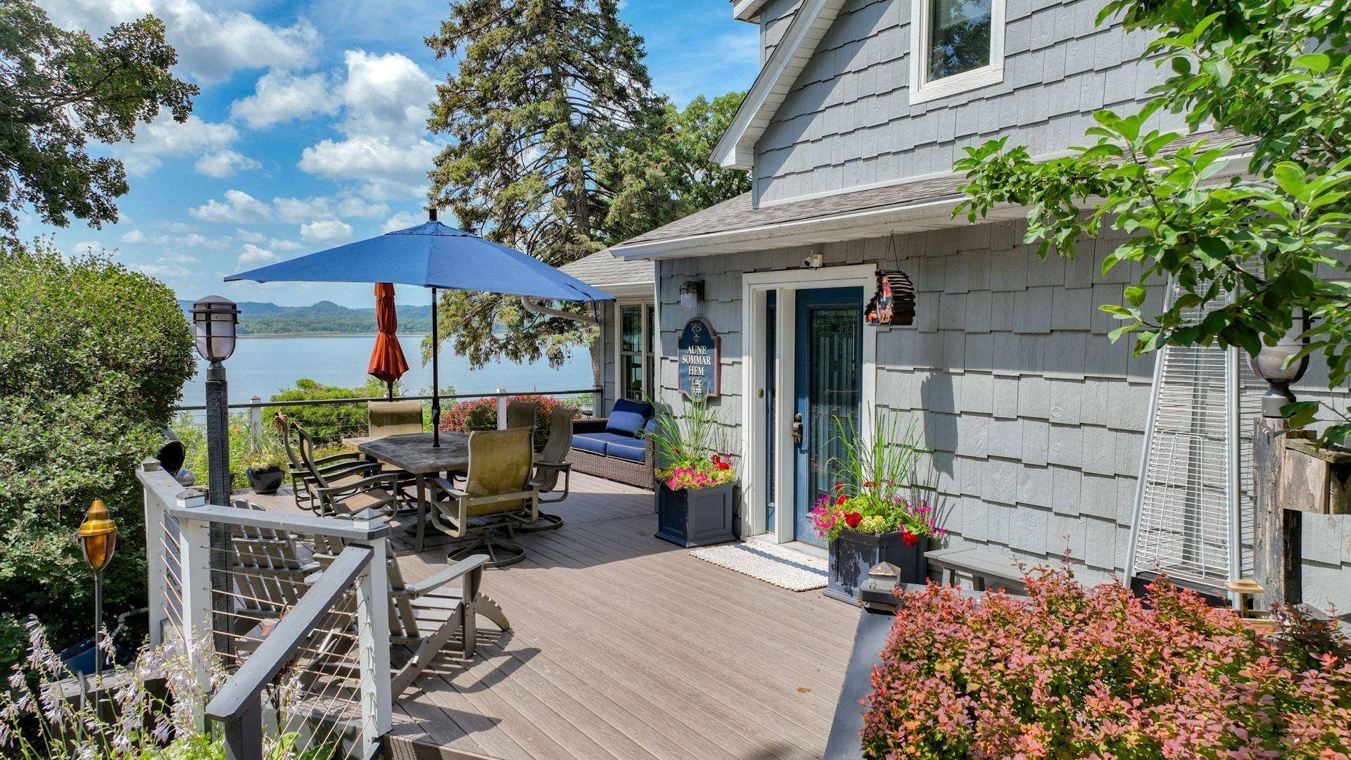N2082 Walnut ST, Stockholm, WI 54769