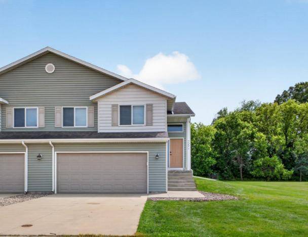 722 3rd ST NE, Byron, MN 55920
