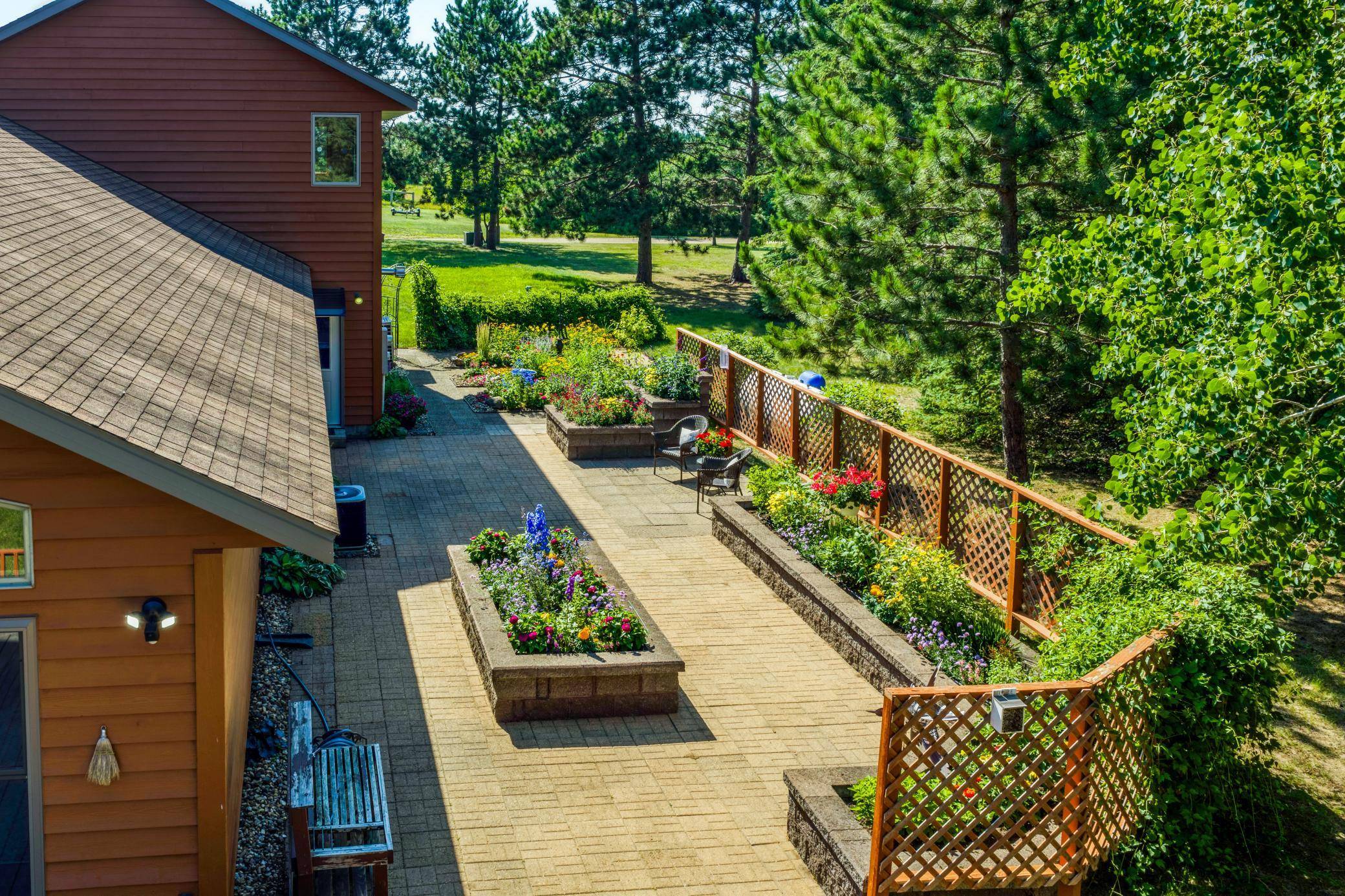 16960 Skyview DR NW, Bemidji, MN 56601