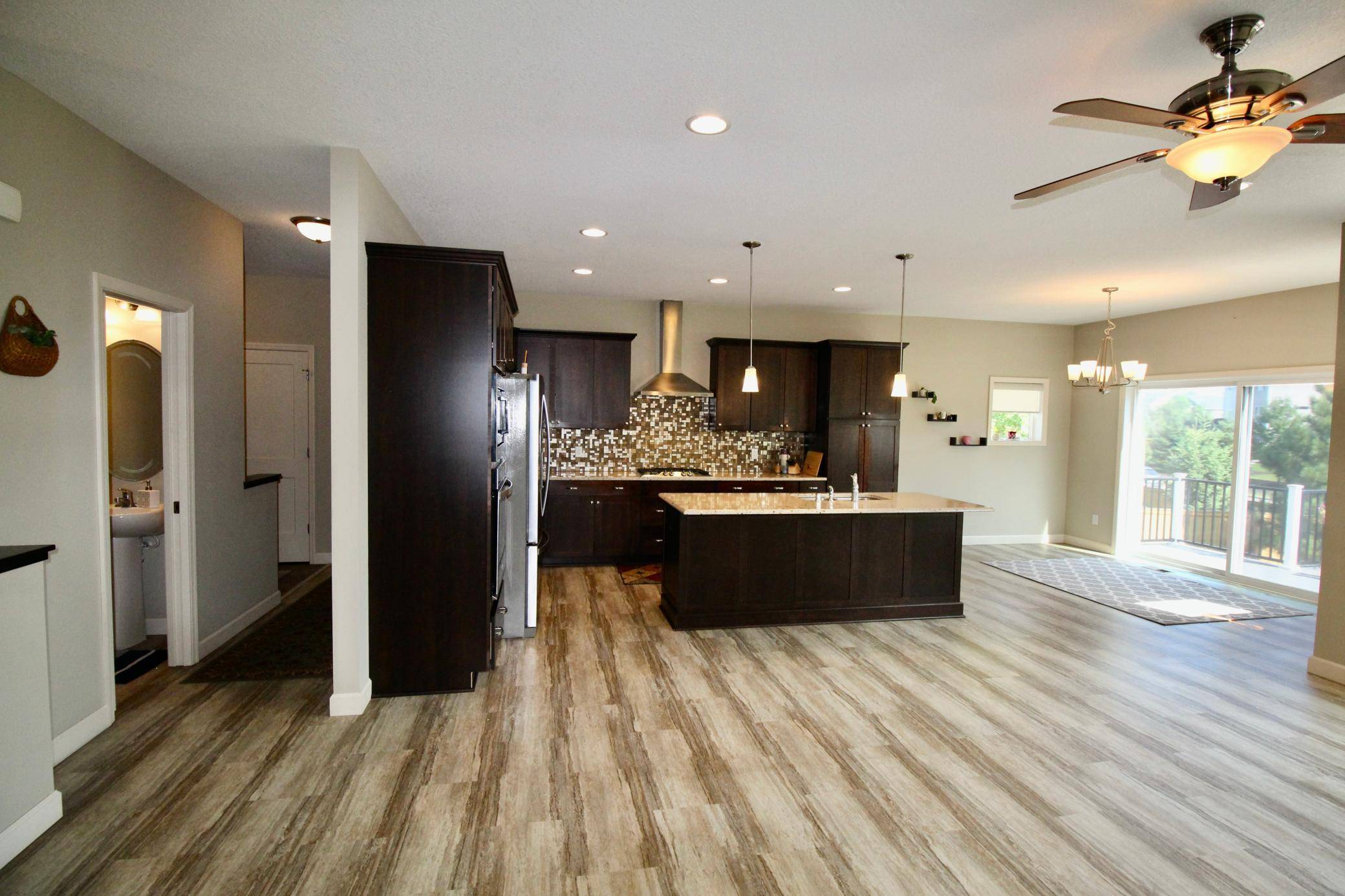 15672 Fairchild WAY, Apple Valley, MN 55124