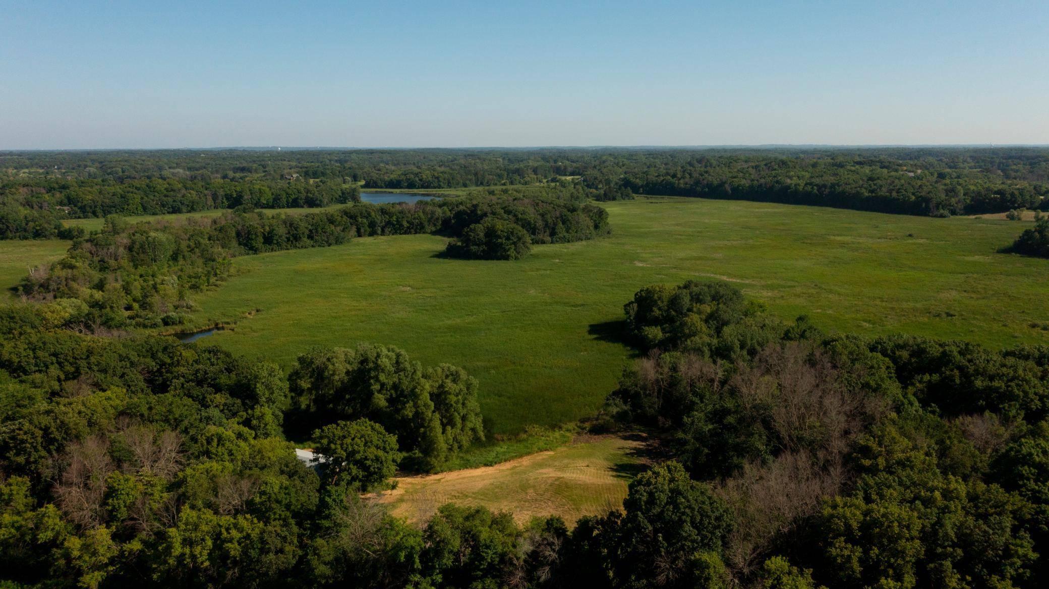 1625 Blackfoot TRL, Medina, MN 55356