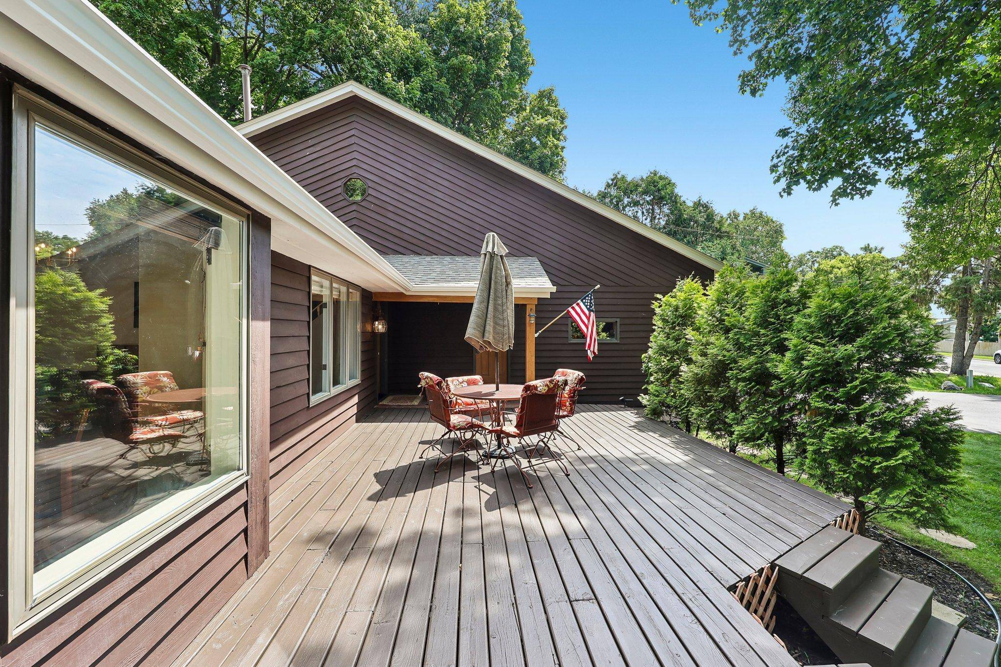 6074 Ridgewood RD, Mound, MN 55364