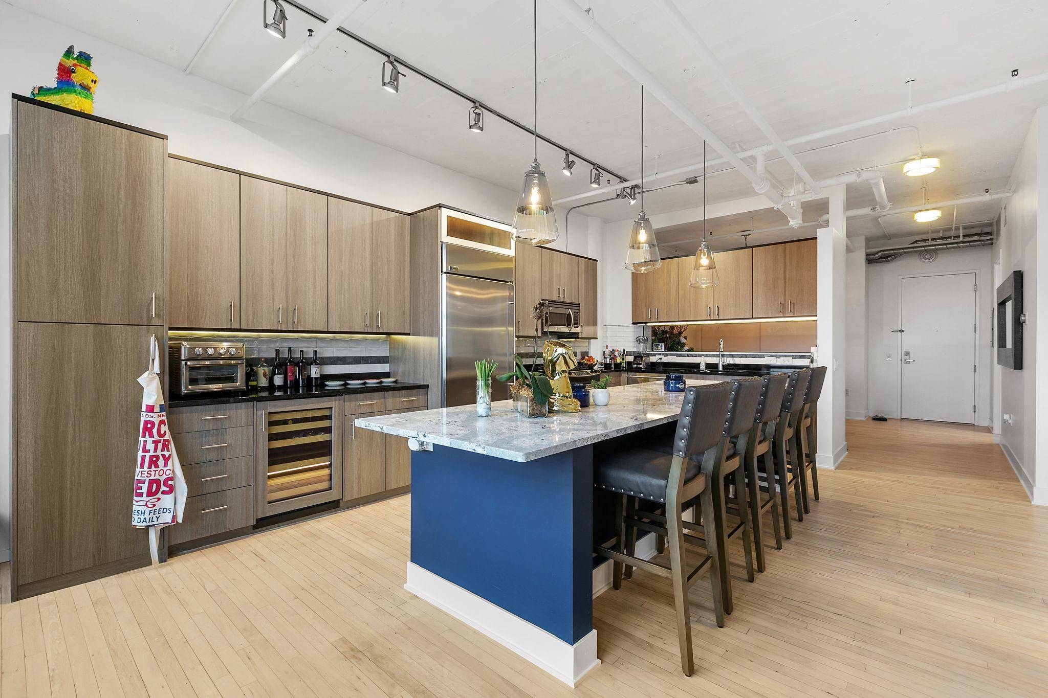290 Market ST #702, Minneapolis, MN 55405