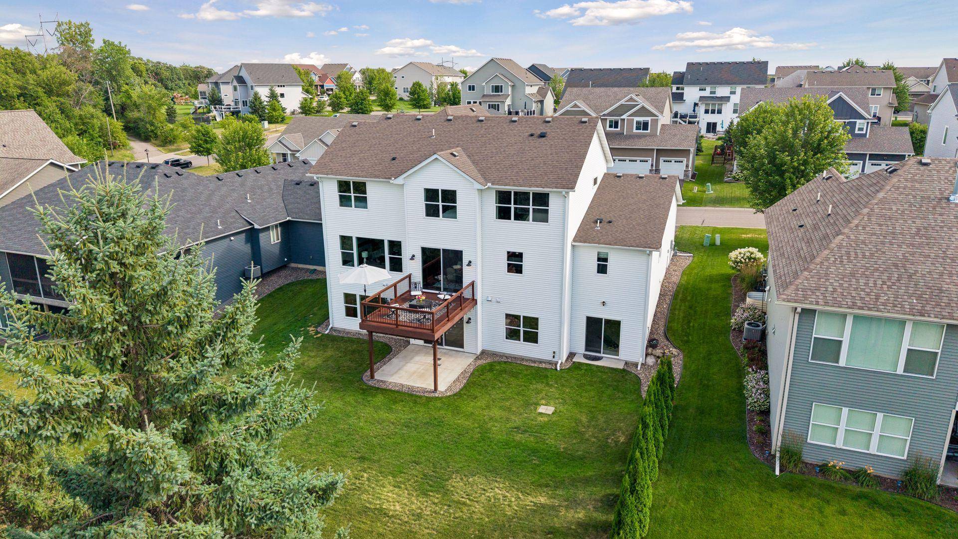 9708 Compass Pointe CT, Woodbury, MN 55129