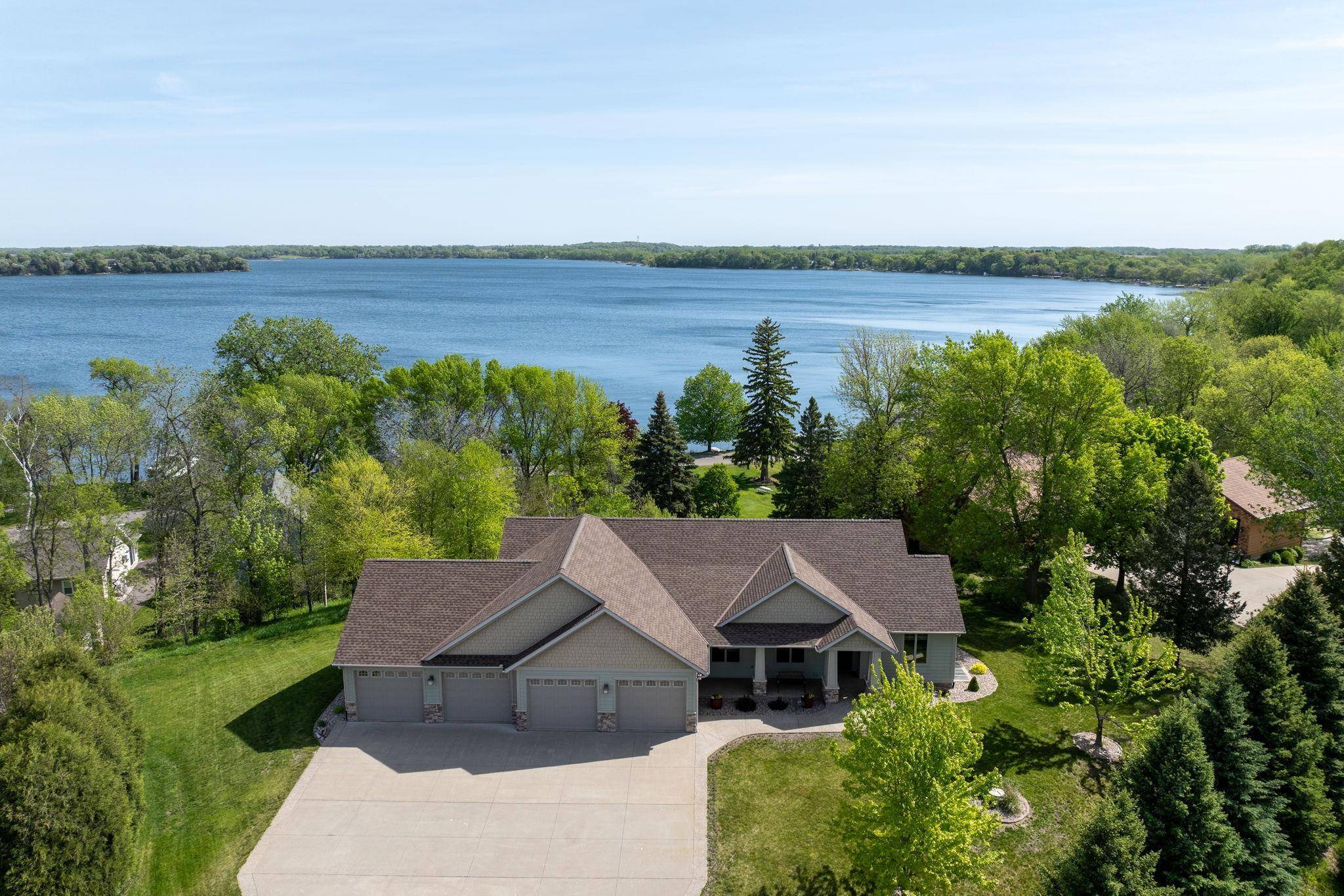60340 Maverick CT, Madison Lake, MN 56063
