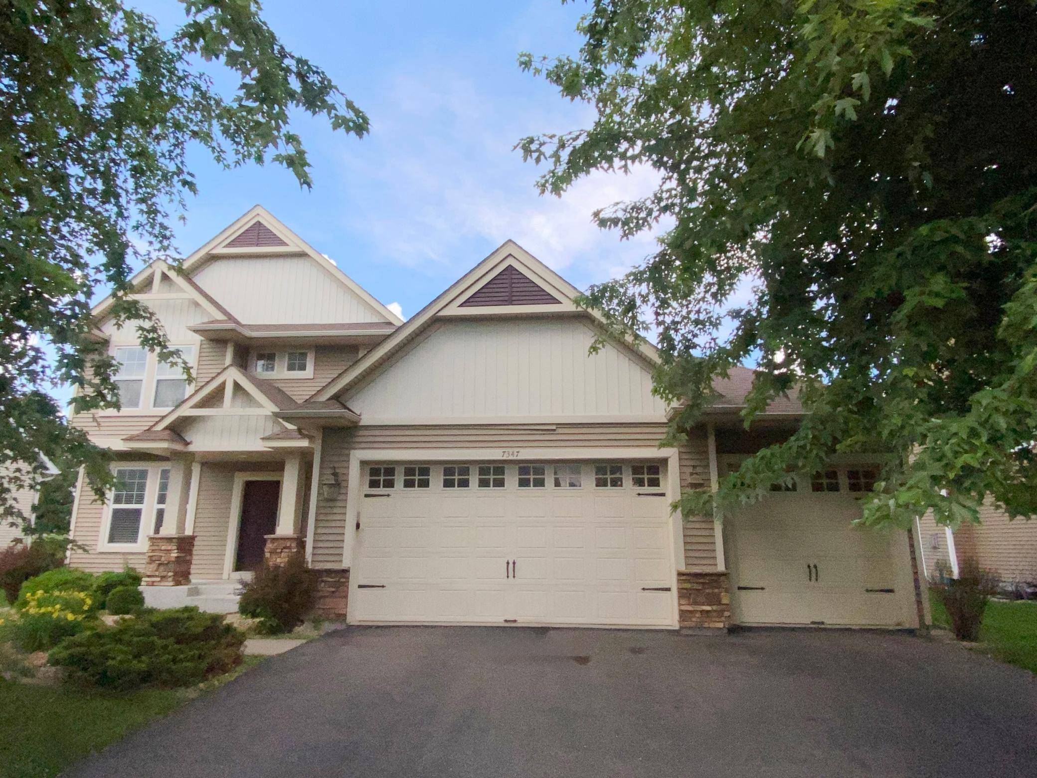 7347 Mackenzie AVE NE, Elk River, MN 55330