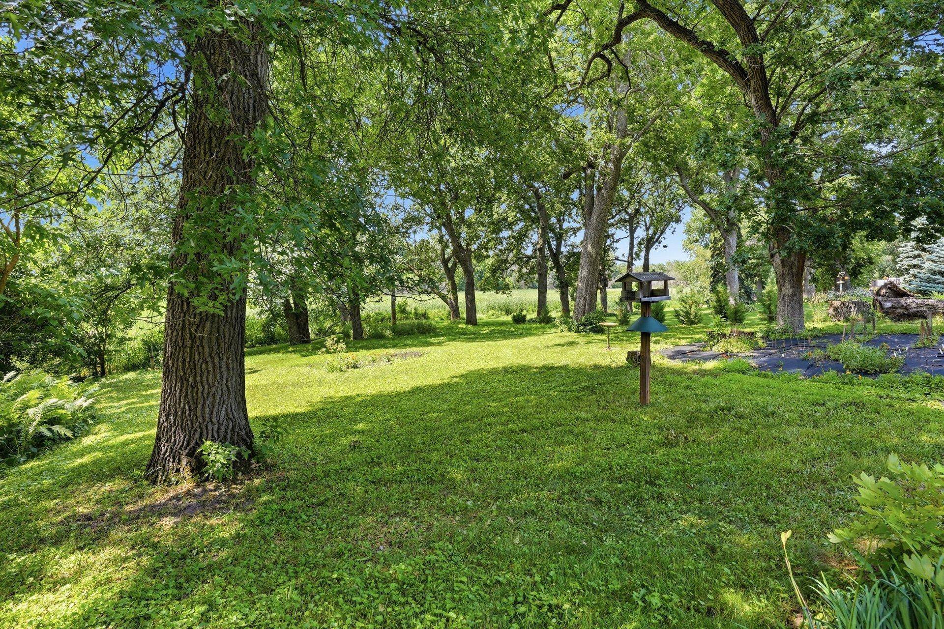 5433 Twin Lake BLVD E, Brooklyn Center, MN 55429
