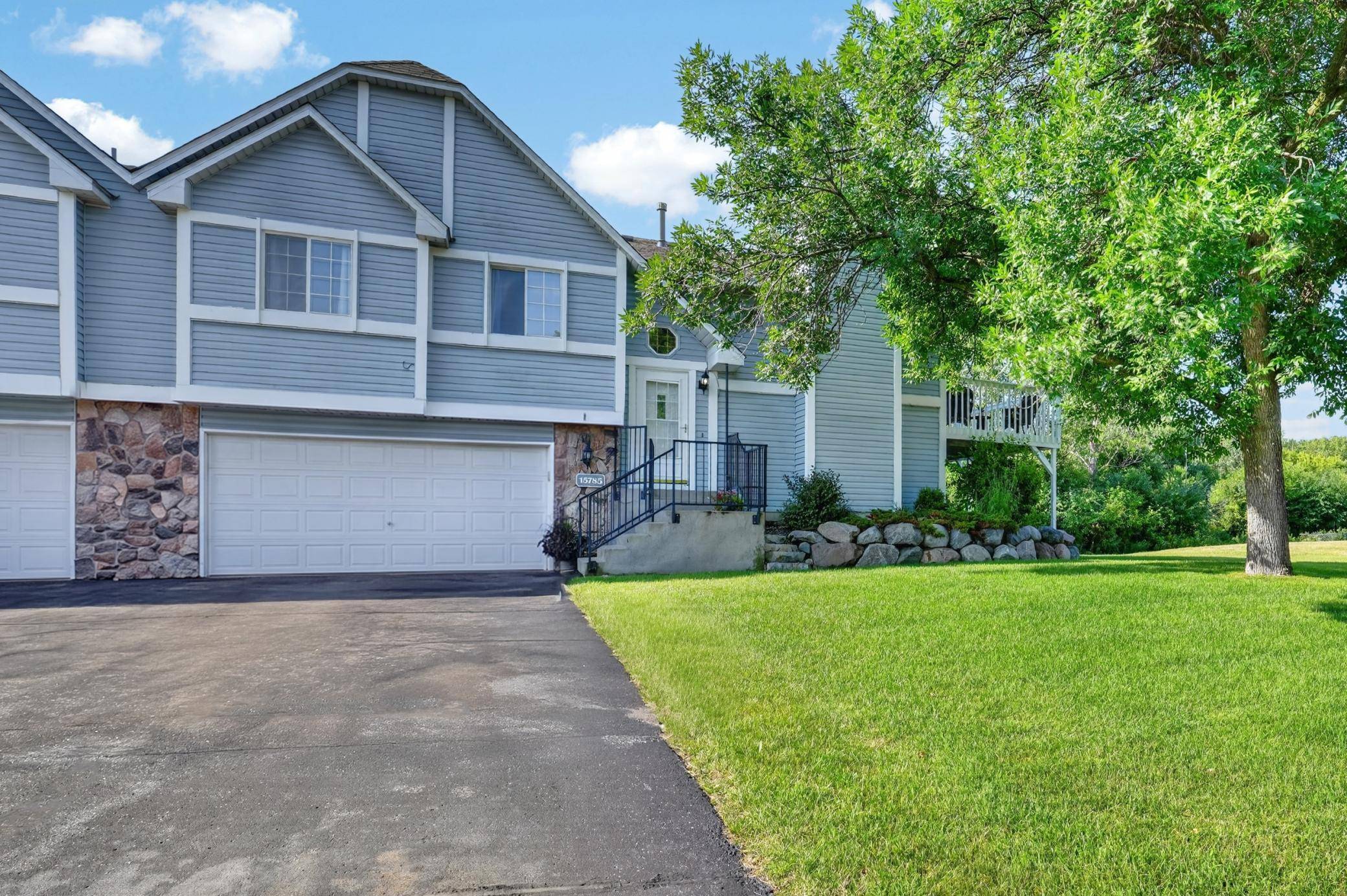 15785 Hannover PATH, Apple Valley, MN 55124
