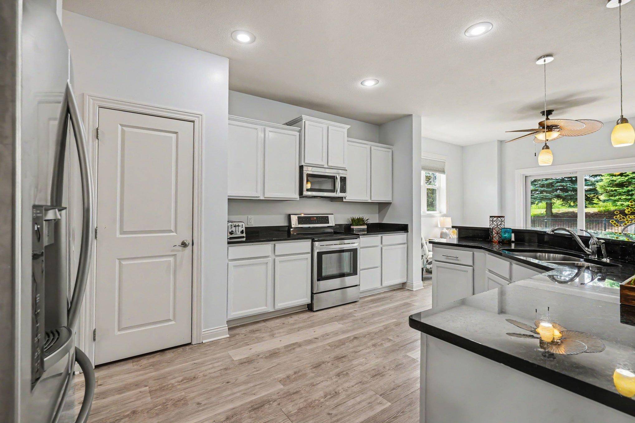 1834 Spring Creek DR, Carver, MN 55315