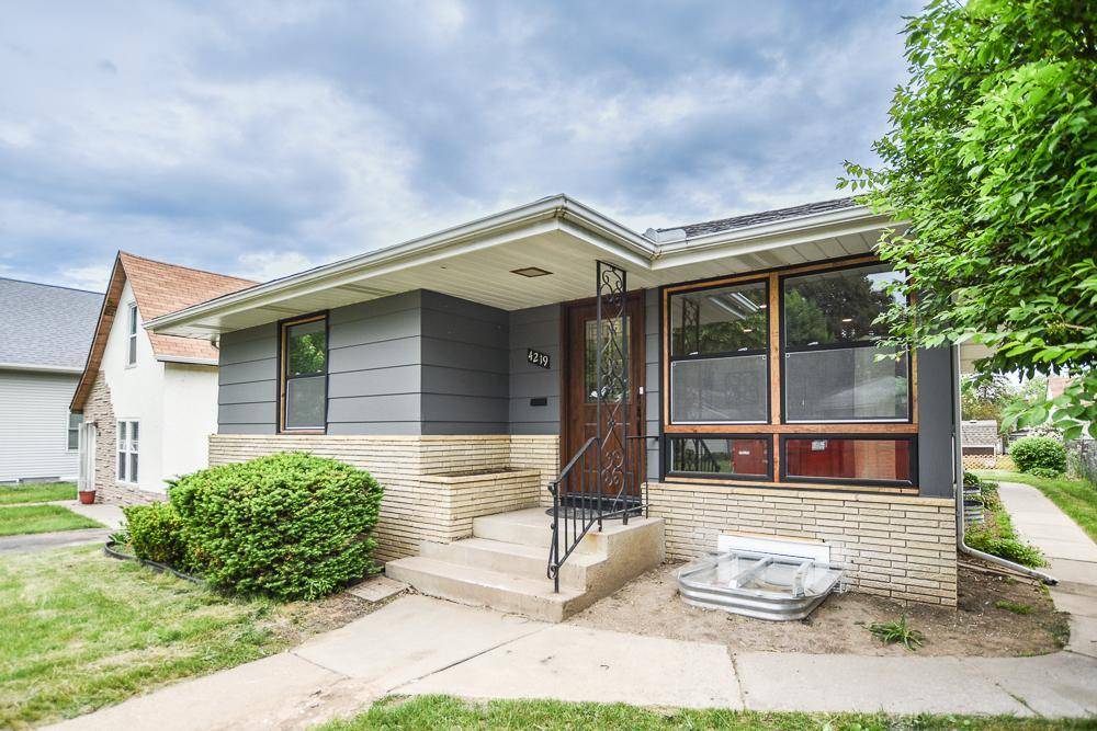 4219 Monroe ST NE, Columbia Heights, MN 55421