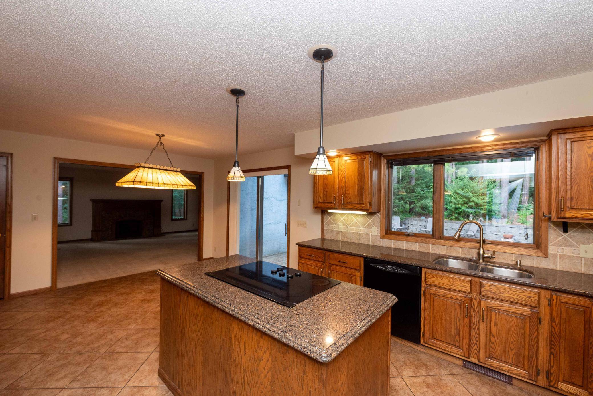 1820 Interlachen Alcove, Woodbury, MN 55125