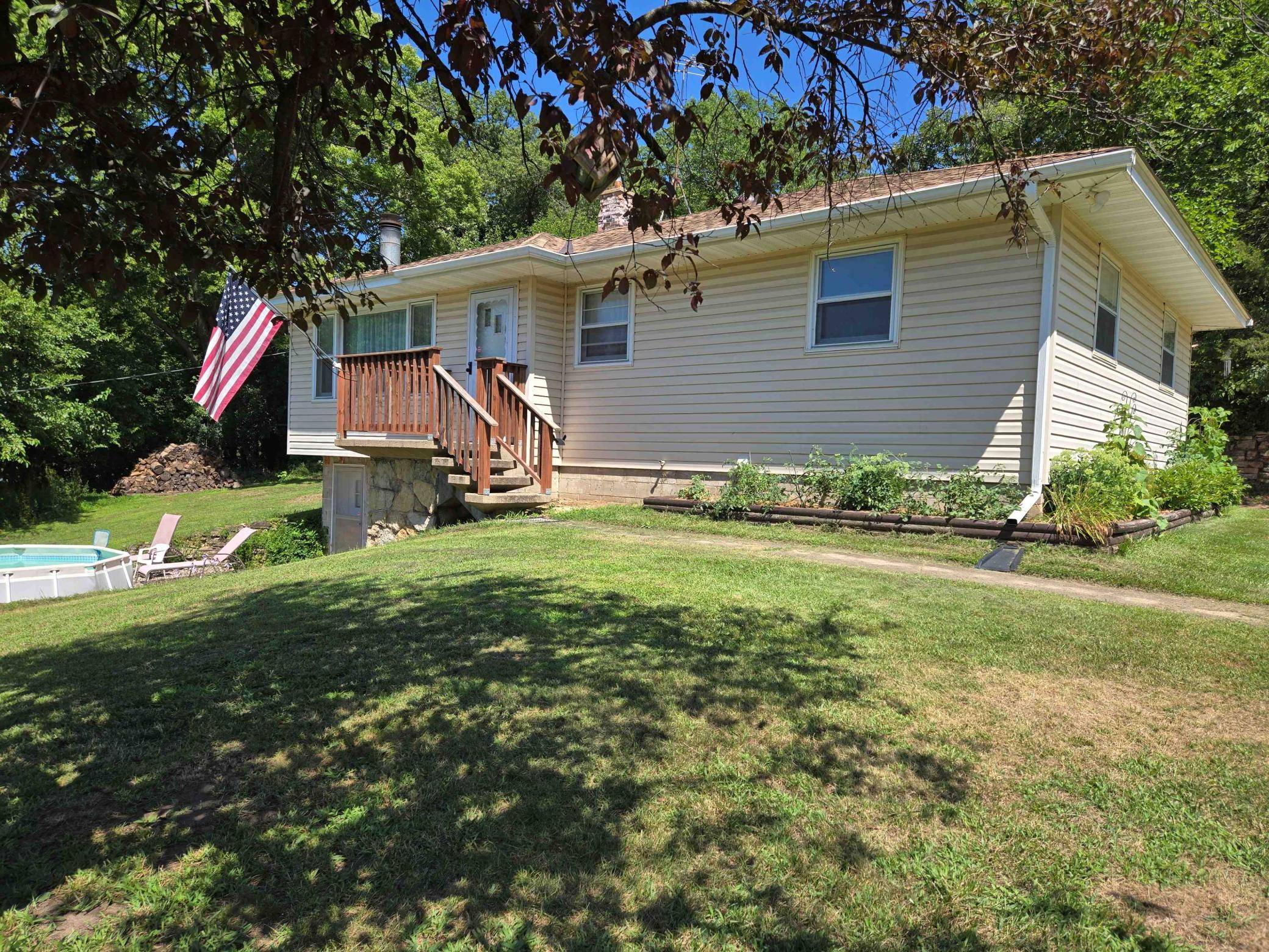 30410 Oak LN, Cannon Falls, MN 55009