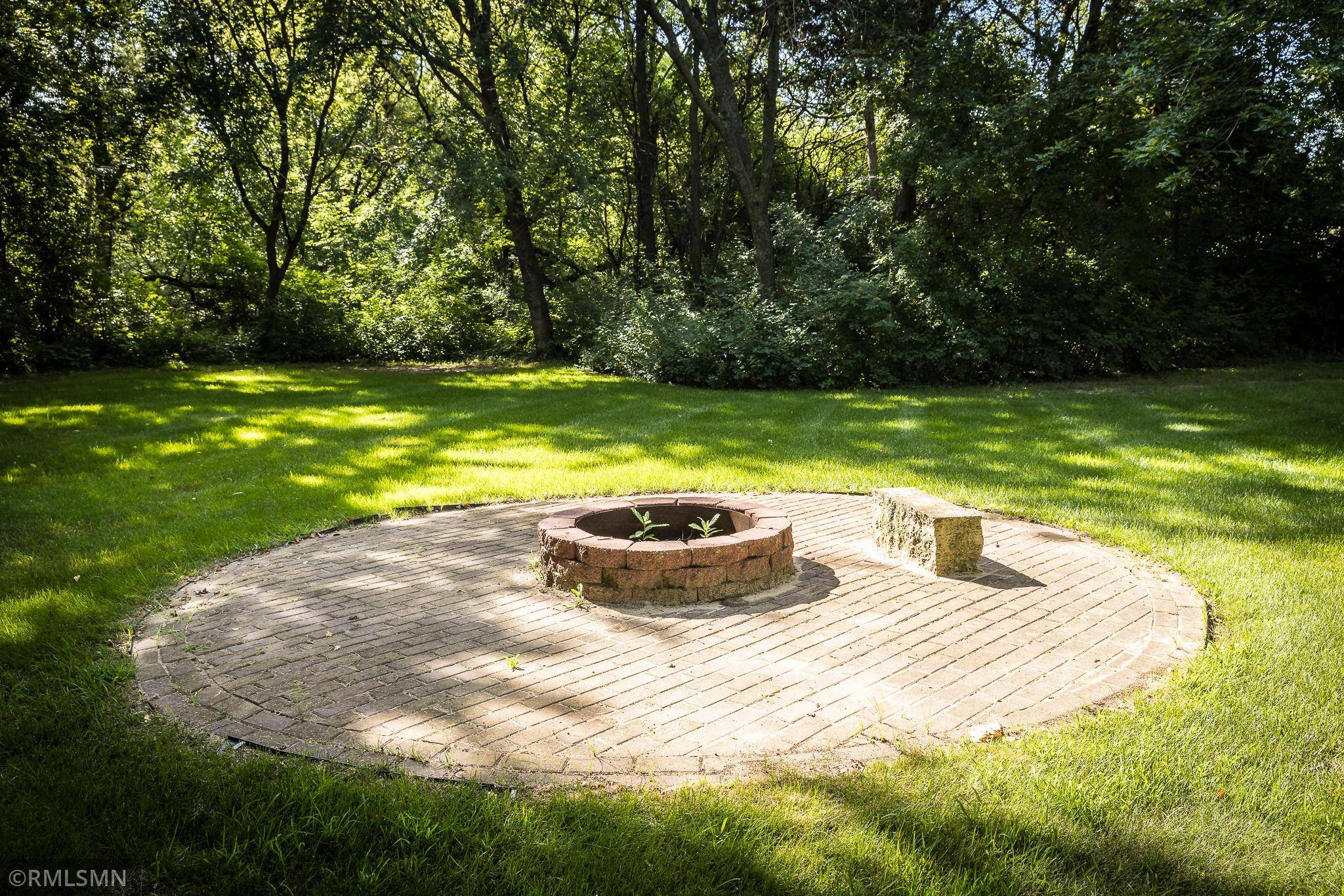 335 Creekview Court, Baldwin, WI 54002
