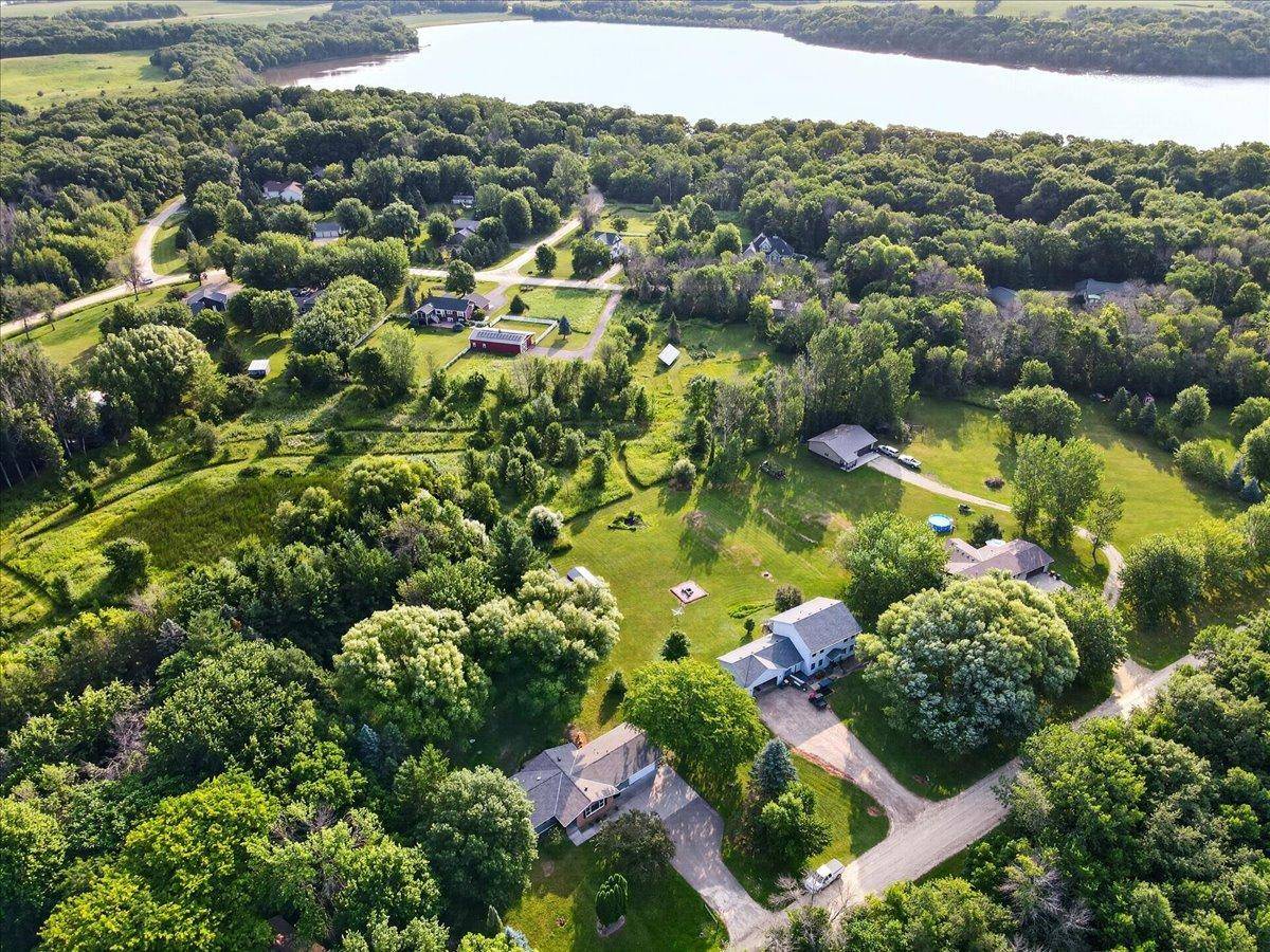 8833 Canby CT, Northfield, MN 55057