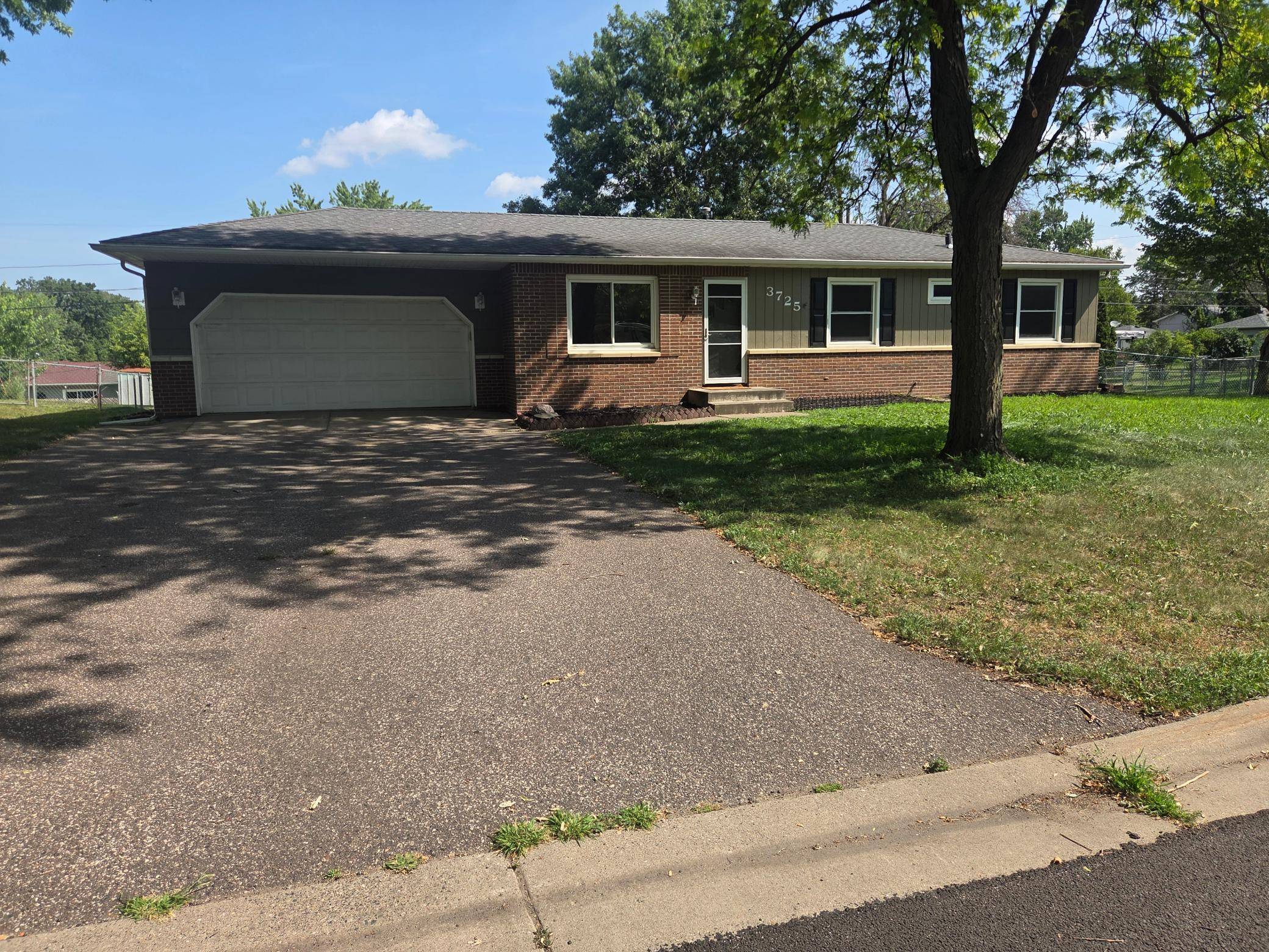 3725 78th ST E, Inver Grove Heights, MN 55076