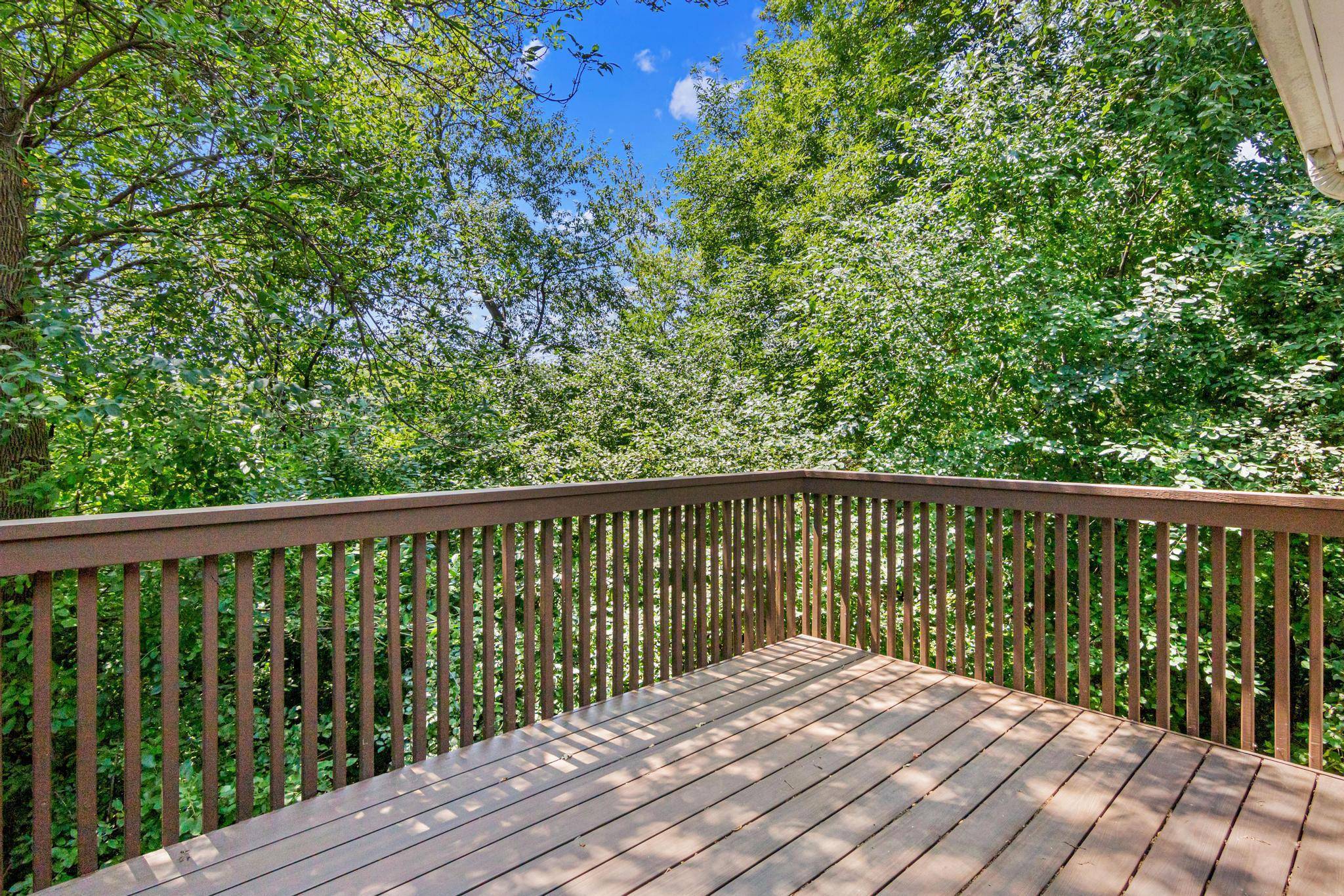18258 Cascade DR, Eden Prairie, MN 55347