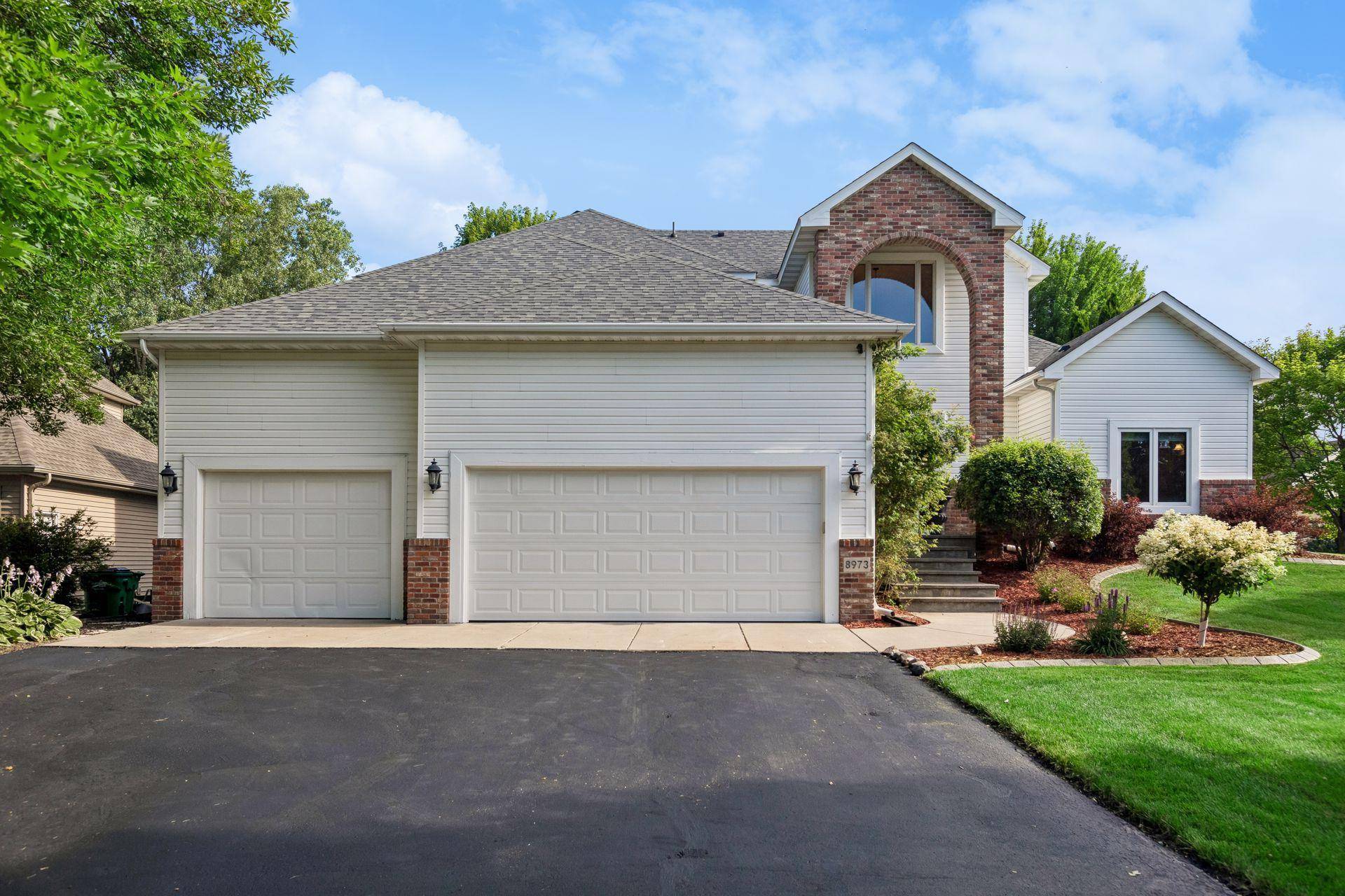 8973 Windsor TER, Brooklyn Park, MN 55443