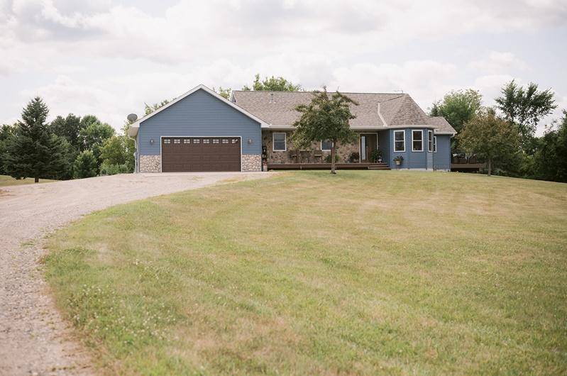 9199 50th ST NW, Annandale, MN 55302