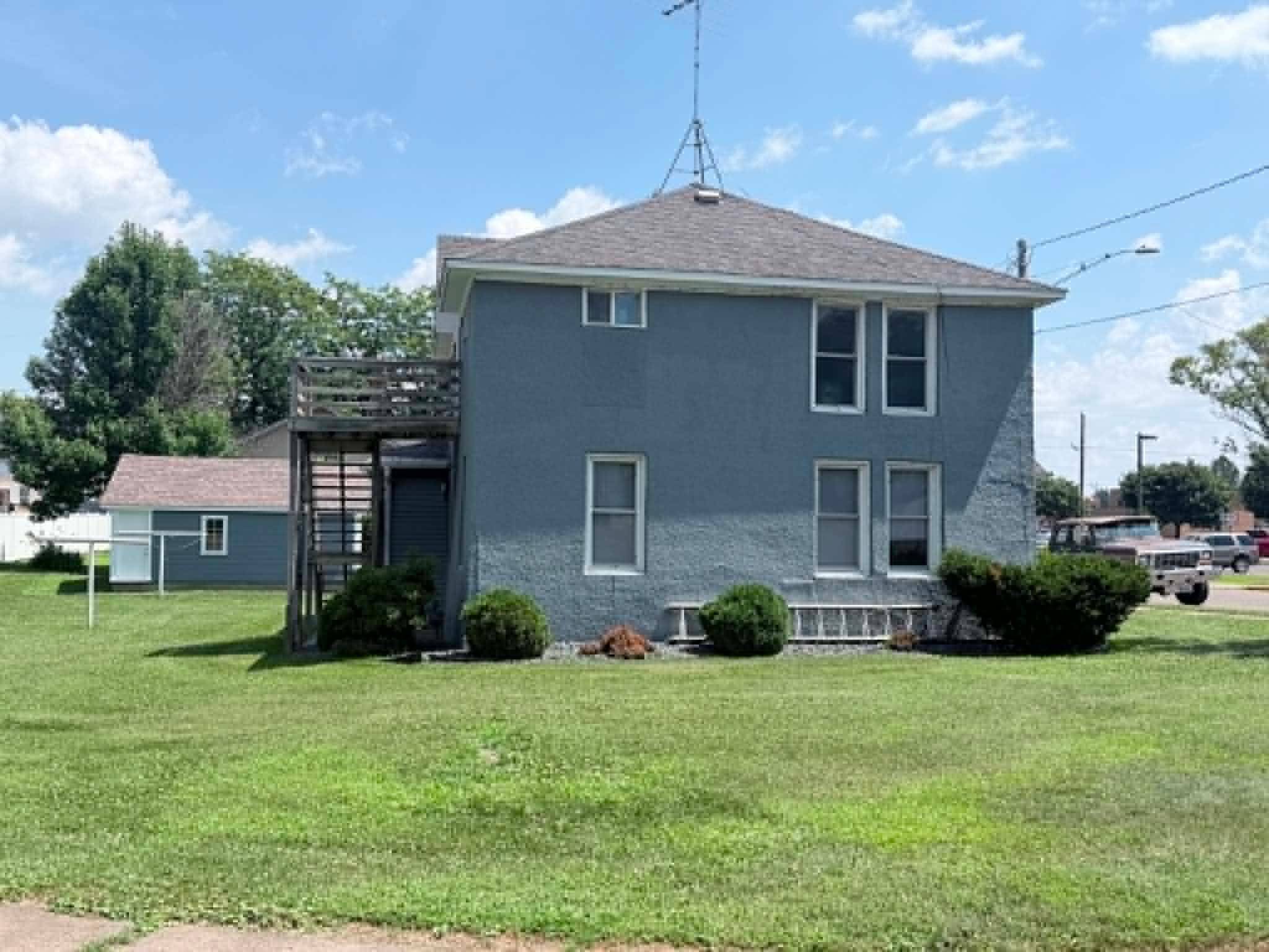 226 Birch ST W, Amery, WI 54001