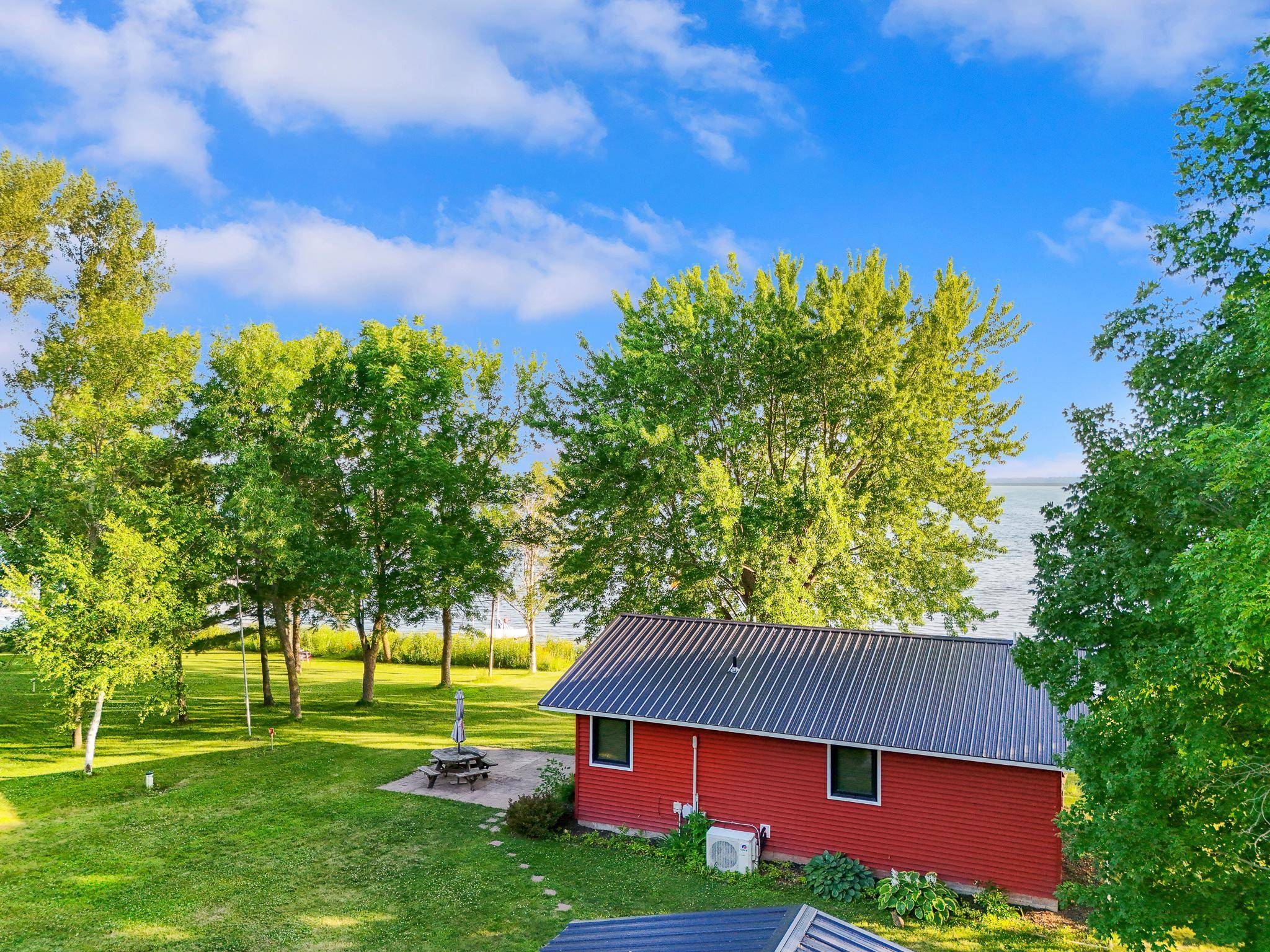 45565 Whispering Sands Ln, Perham, MN 56573
