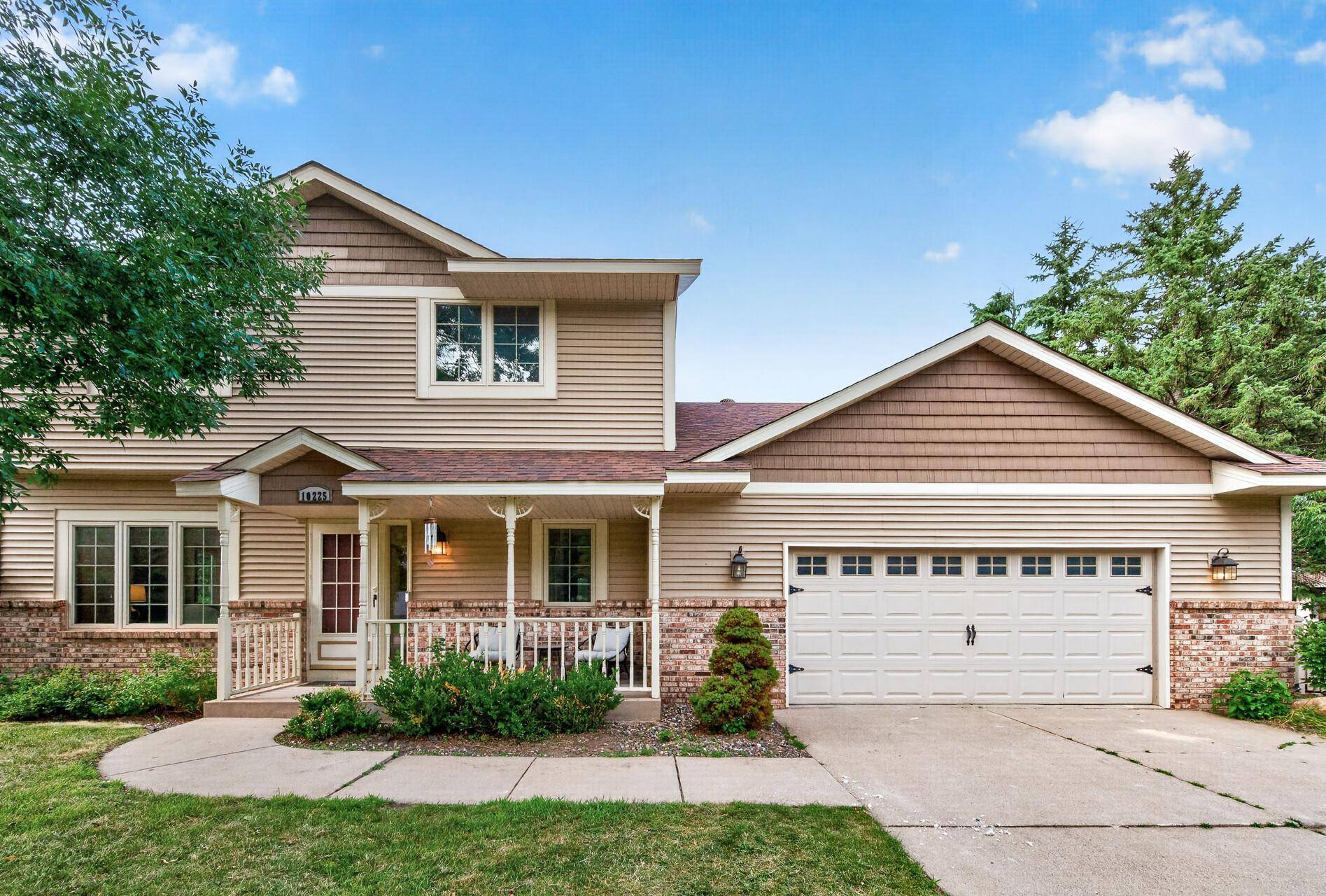 10225 208th ST W, Lakeville, MN 55044
